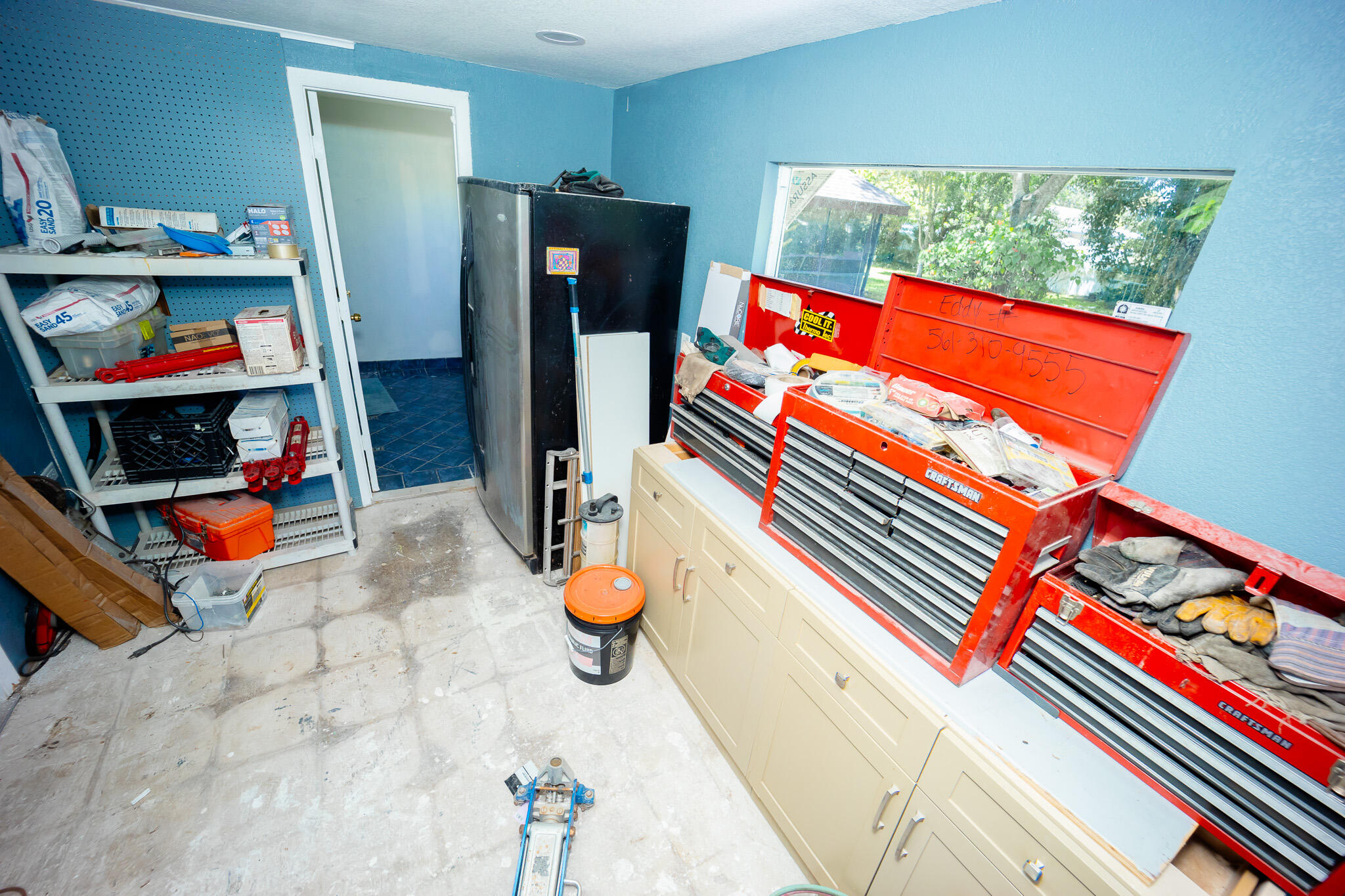 main property photo 8
