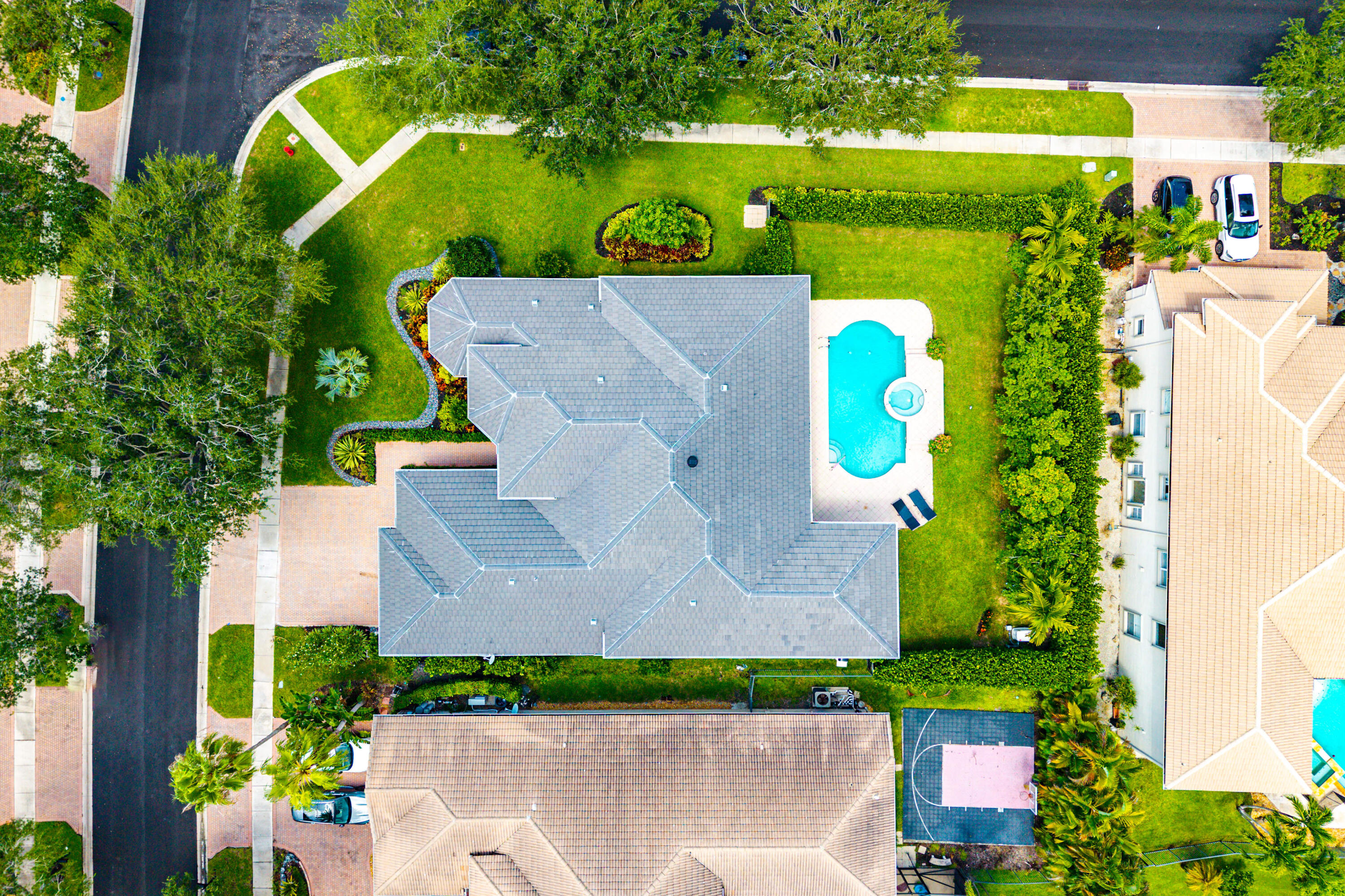 main property photo 74