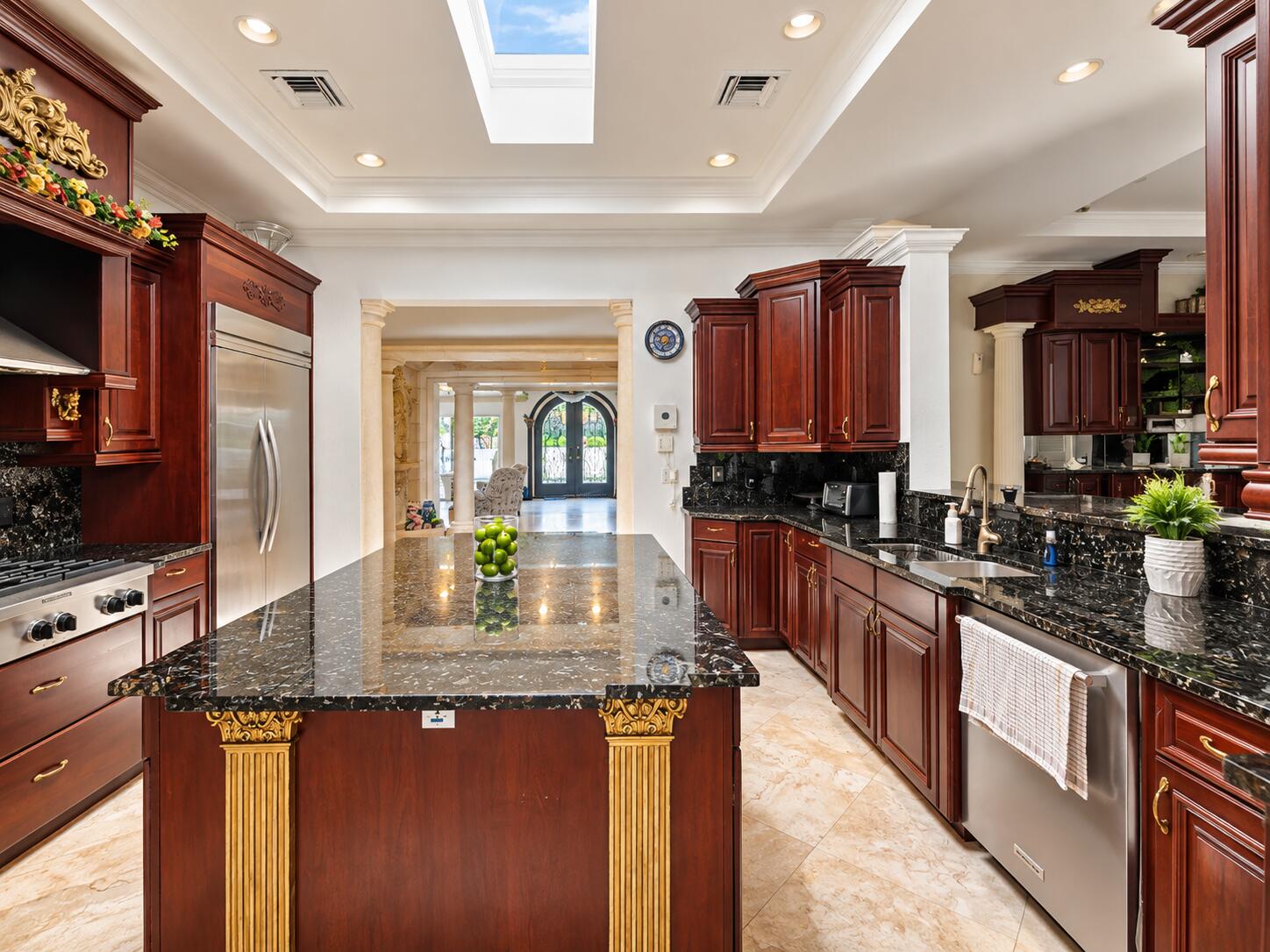 main property photo 15