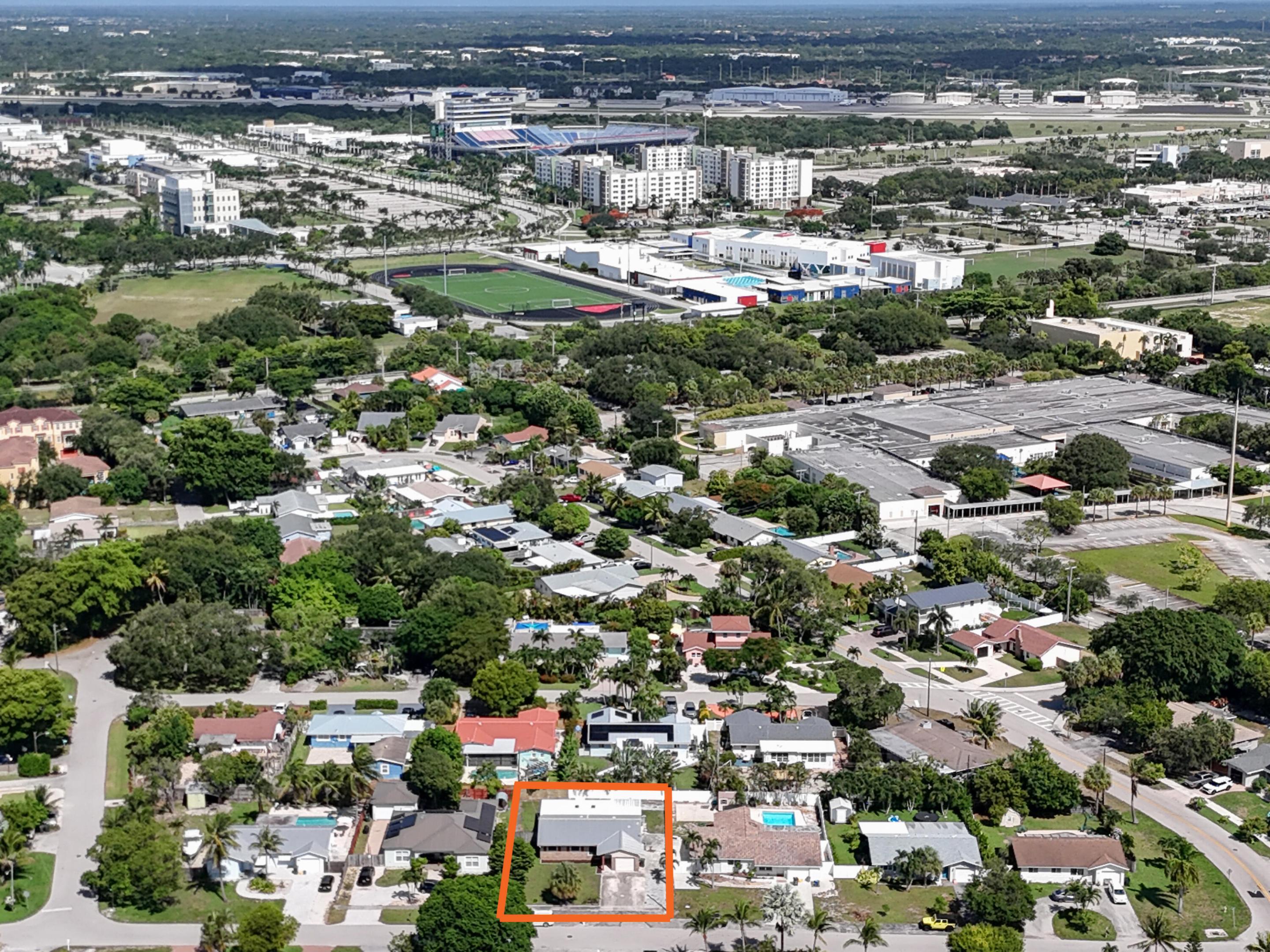 main property photo 33