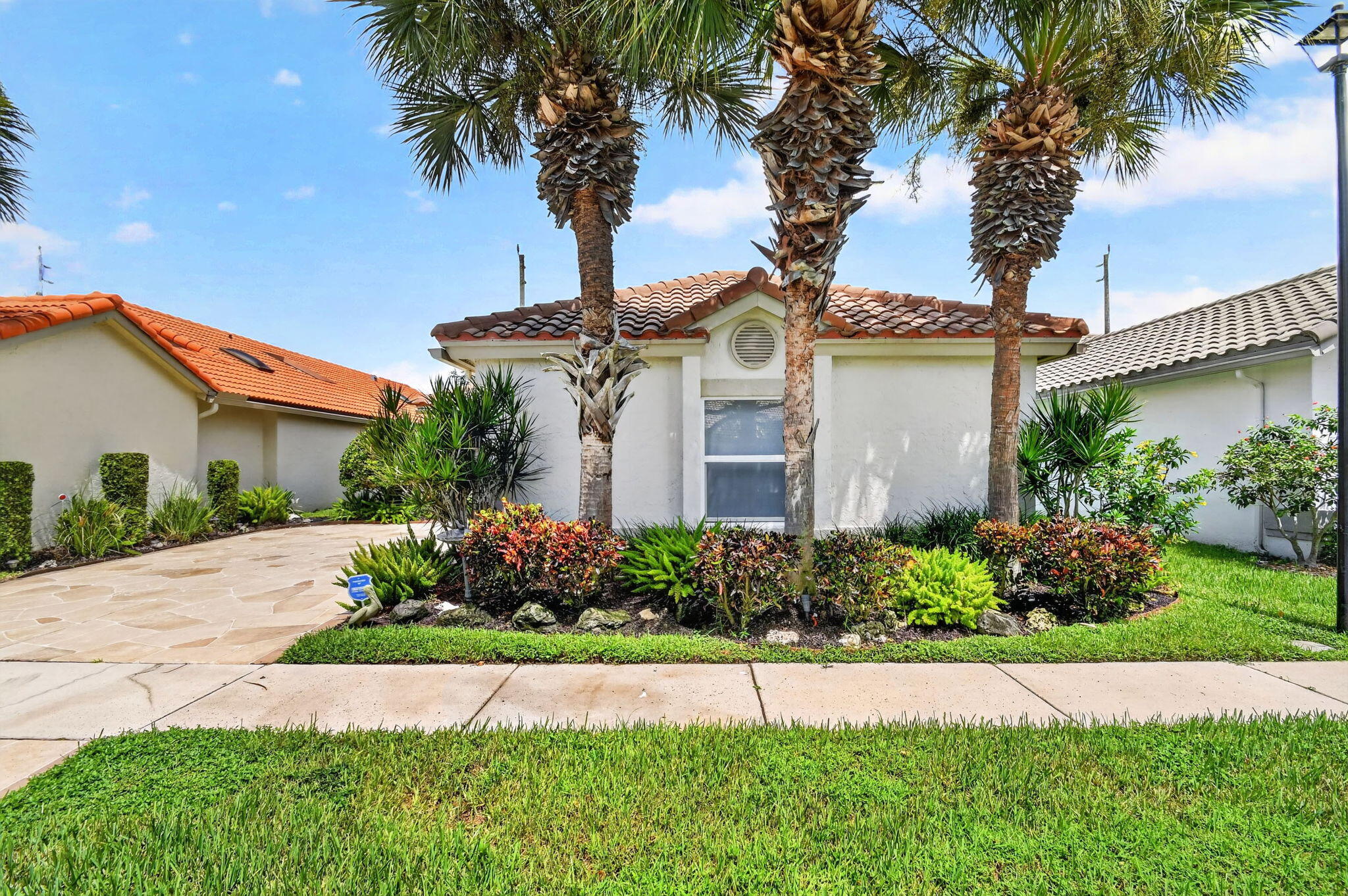 main property photo 54