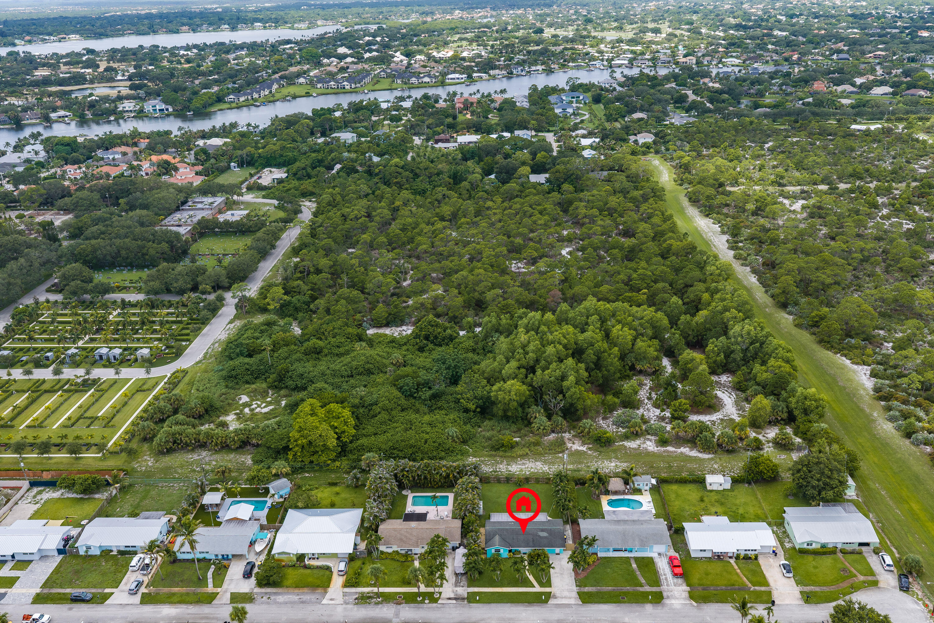 main property photo 21