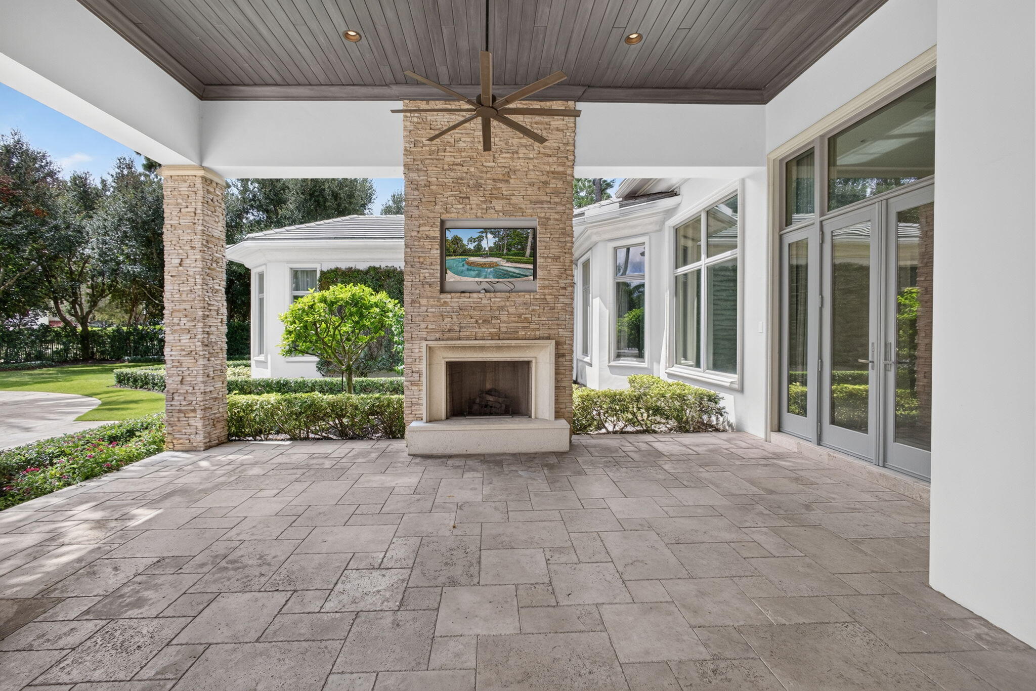 main property photo 73