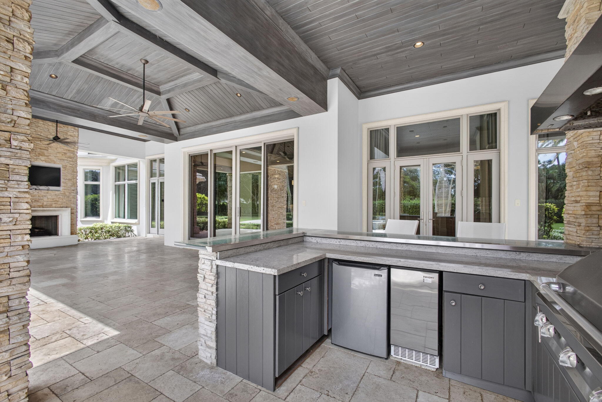 main property photo 77