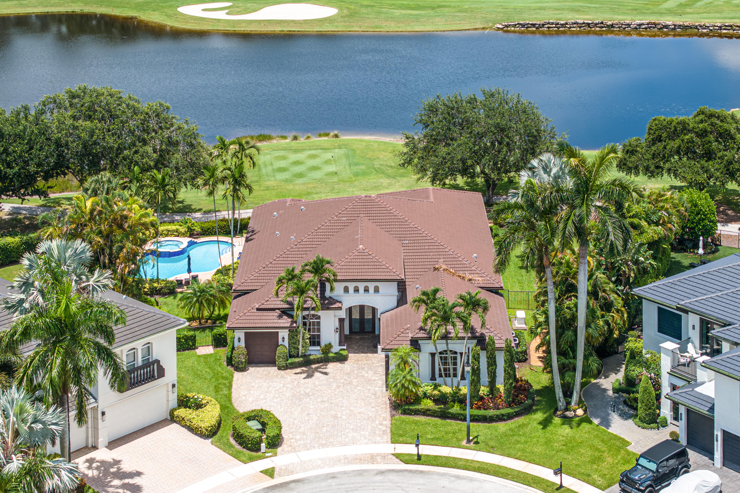 main property photo 41