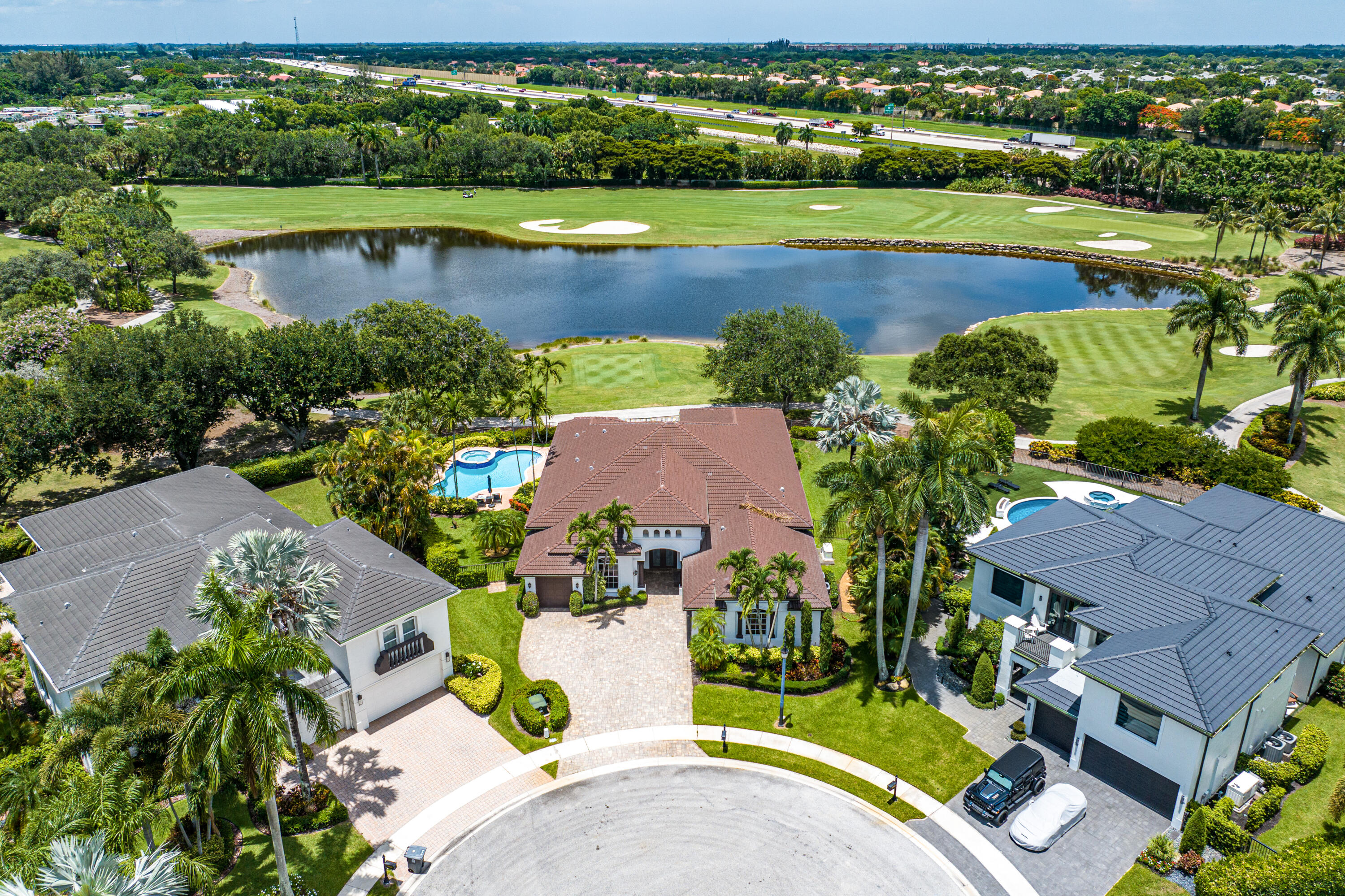 main property photo 42