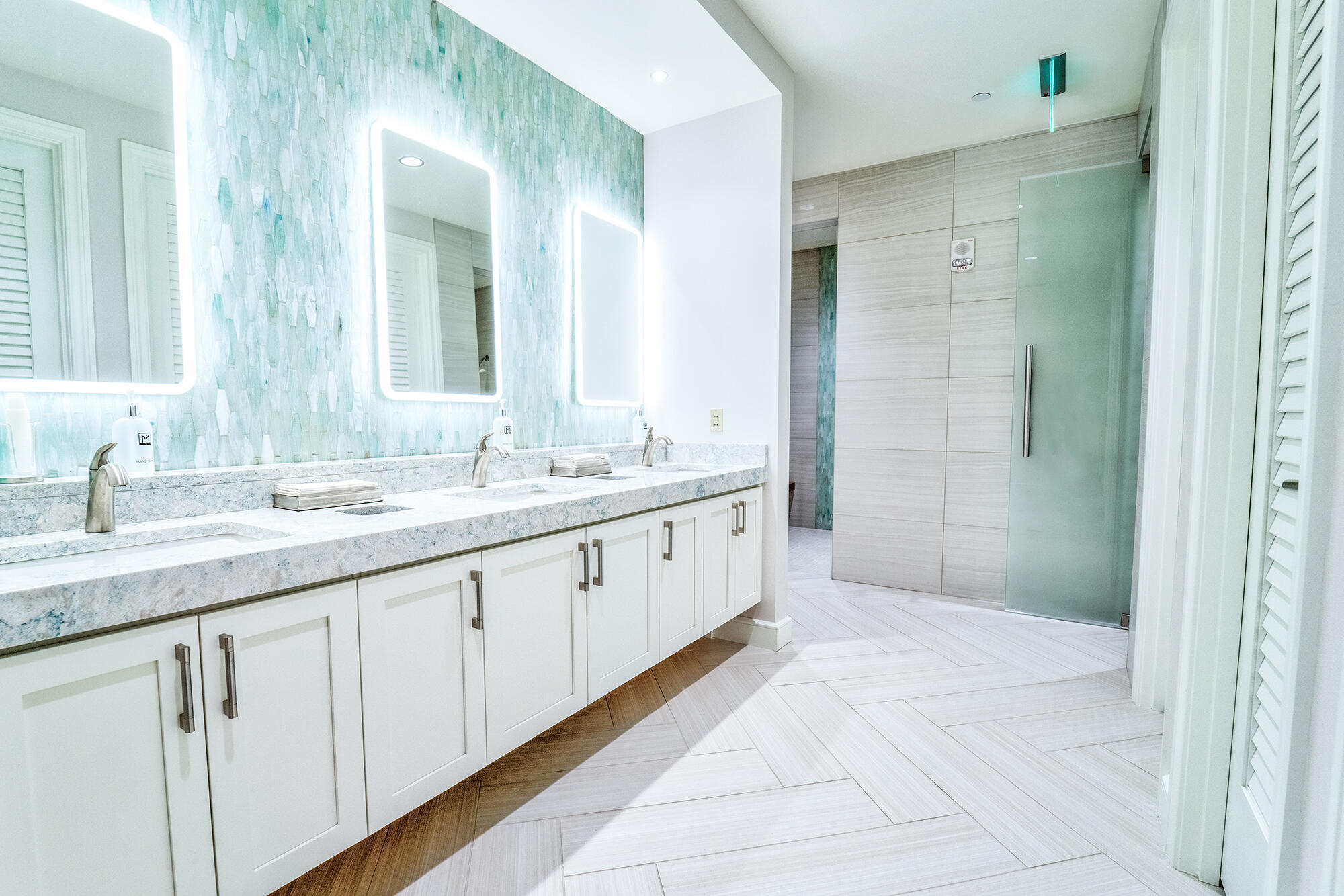 main property photo 76