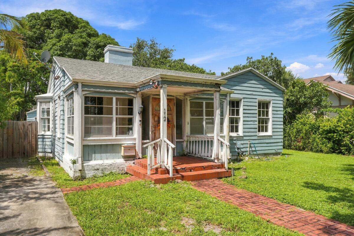 main property photo 7
