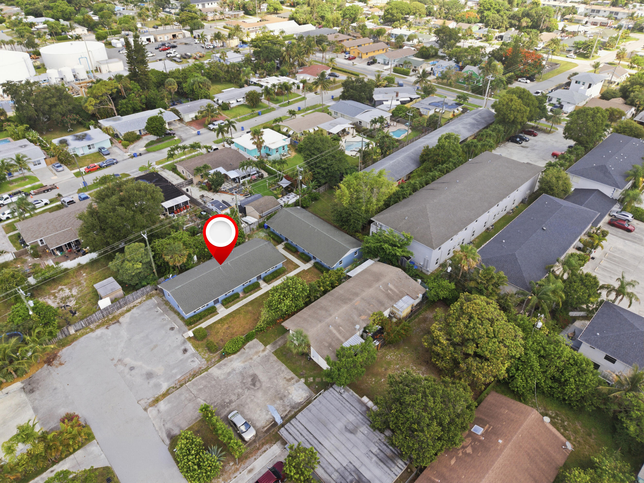 main property photo 25