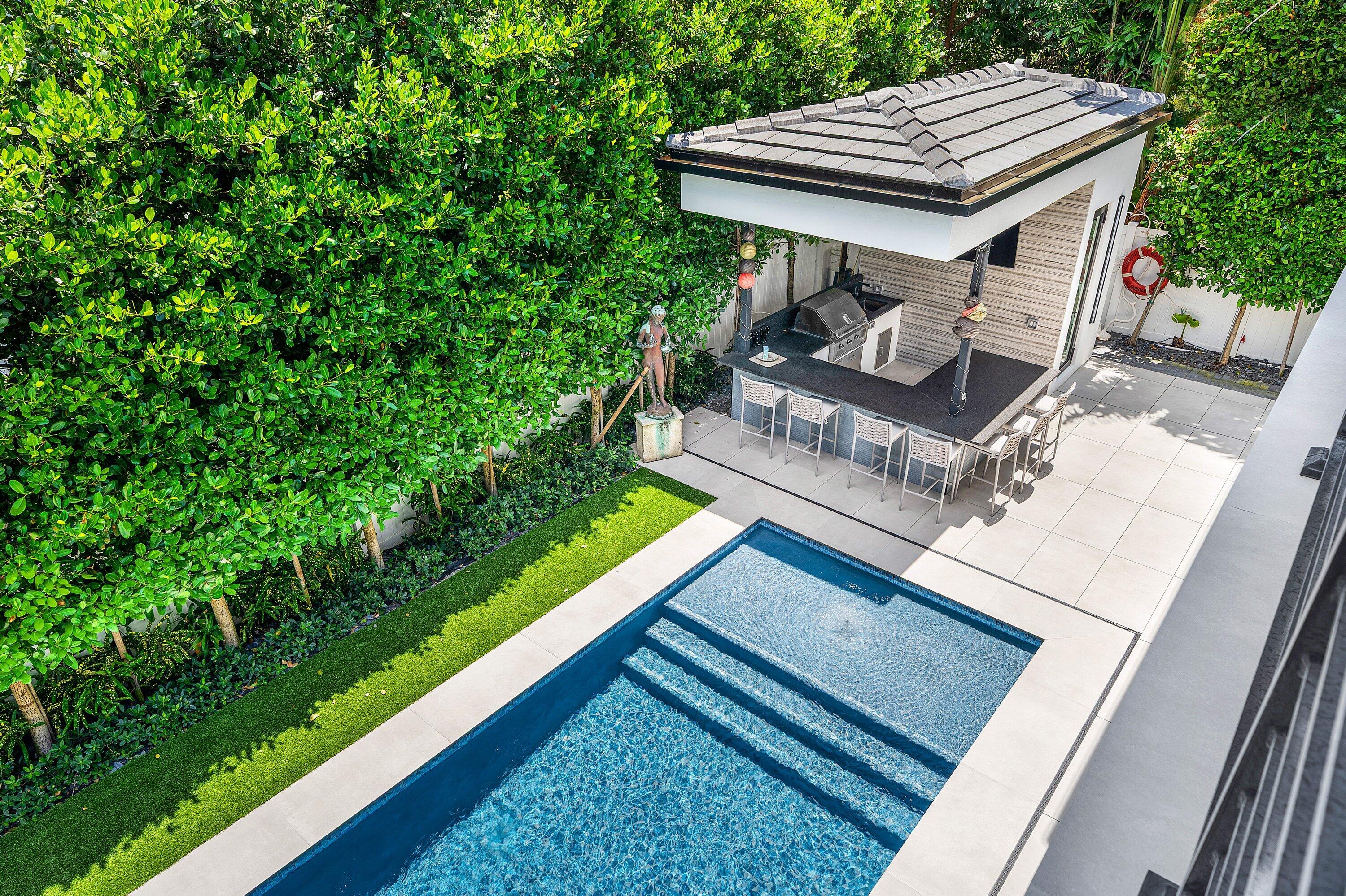 main property photo 58
