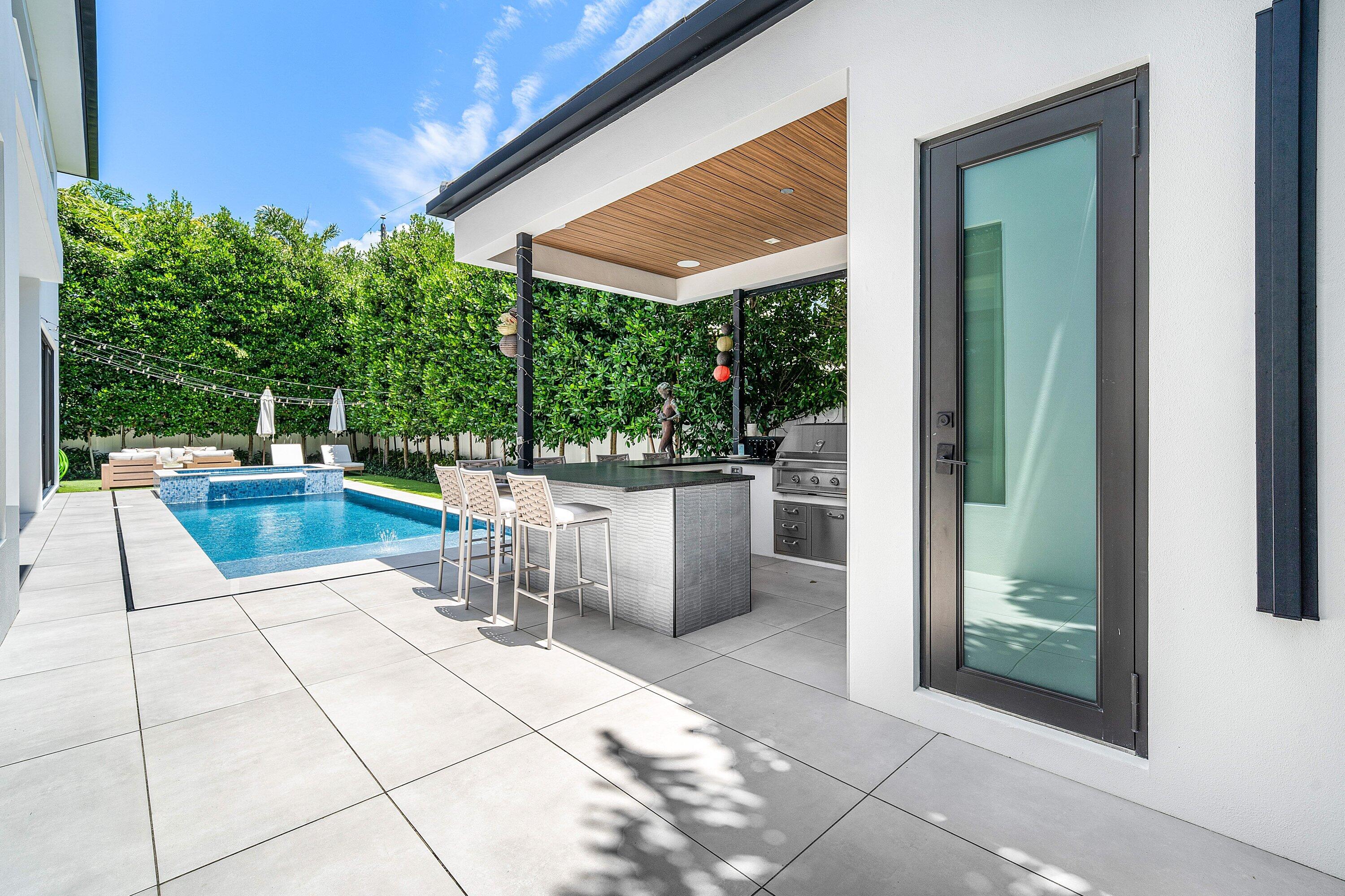 main property photo 67