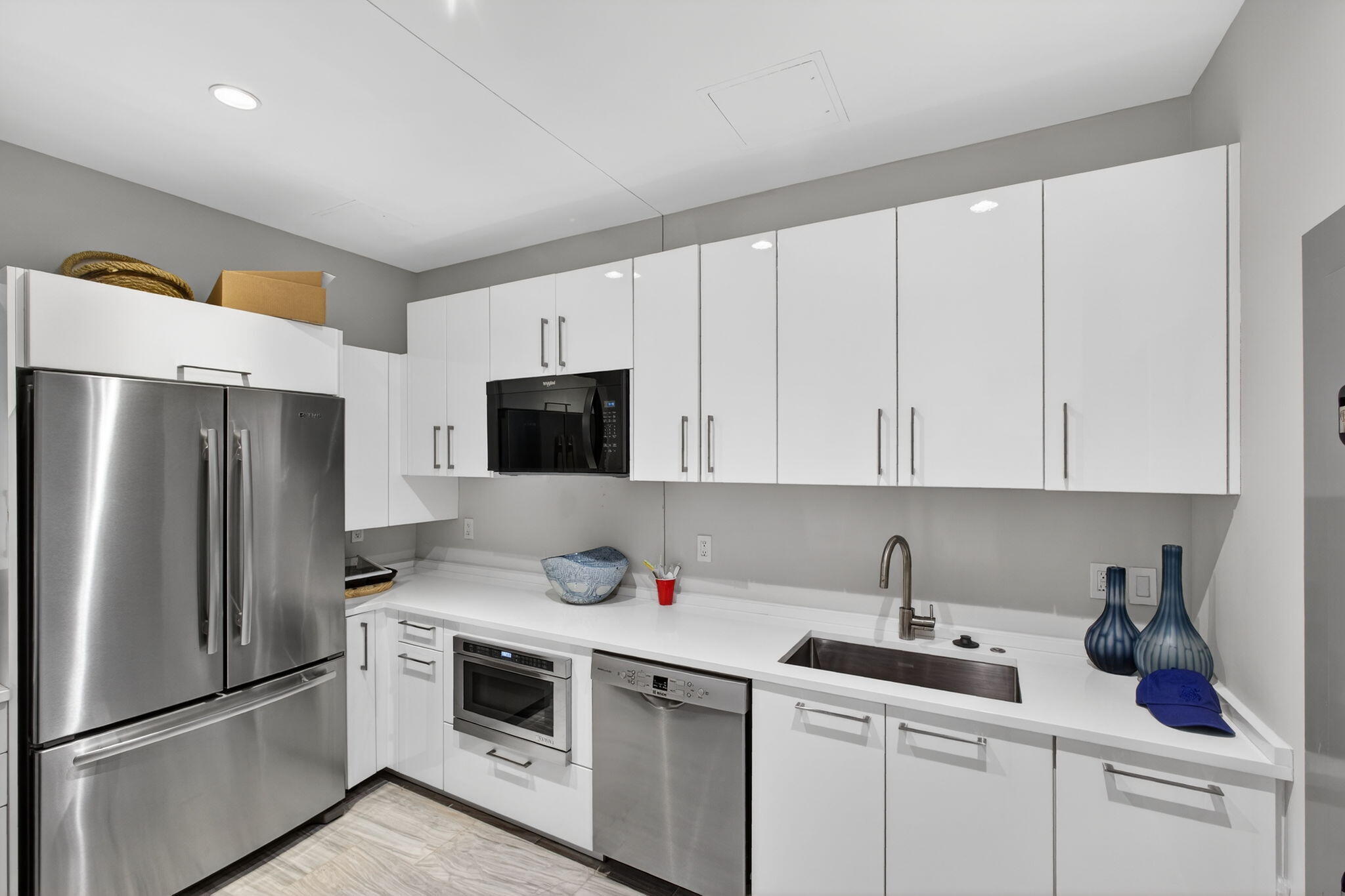 main property photo 66