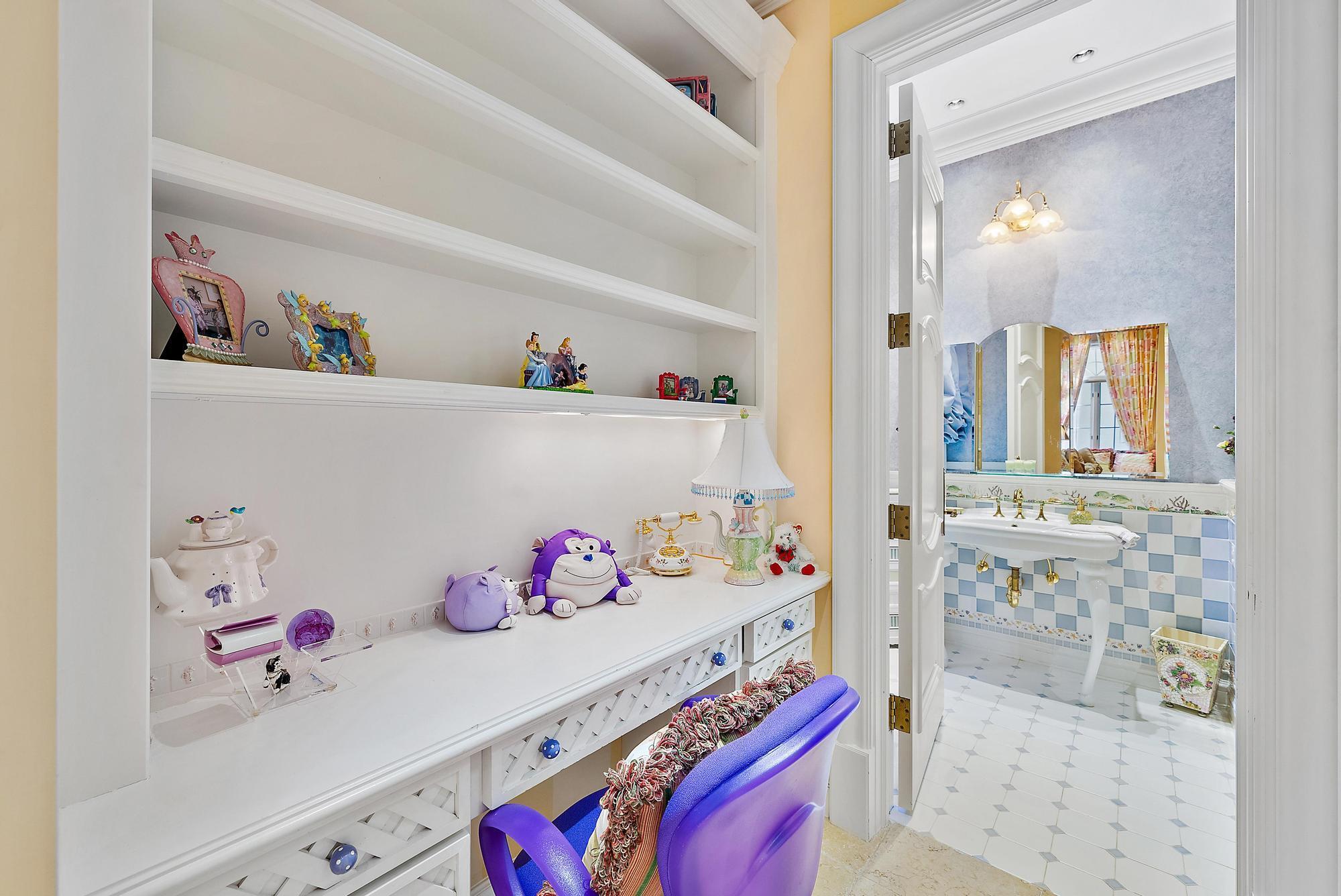 main property photo 44