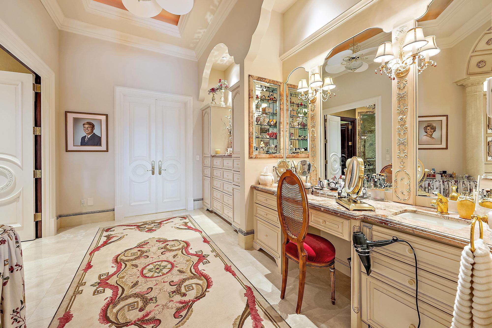 main property photo 58