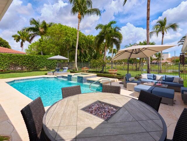 main property photo 33