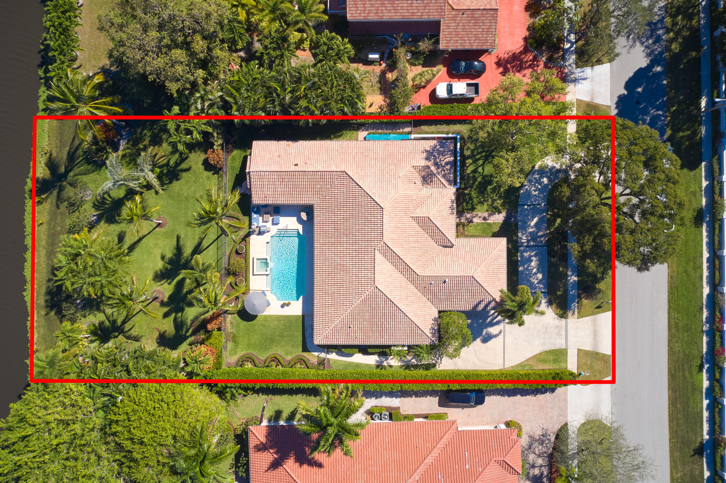 main property photo 36