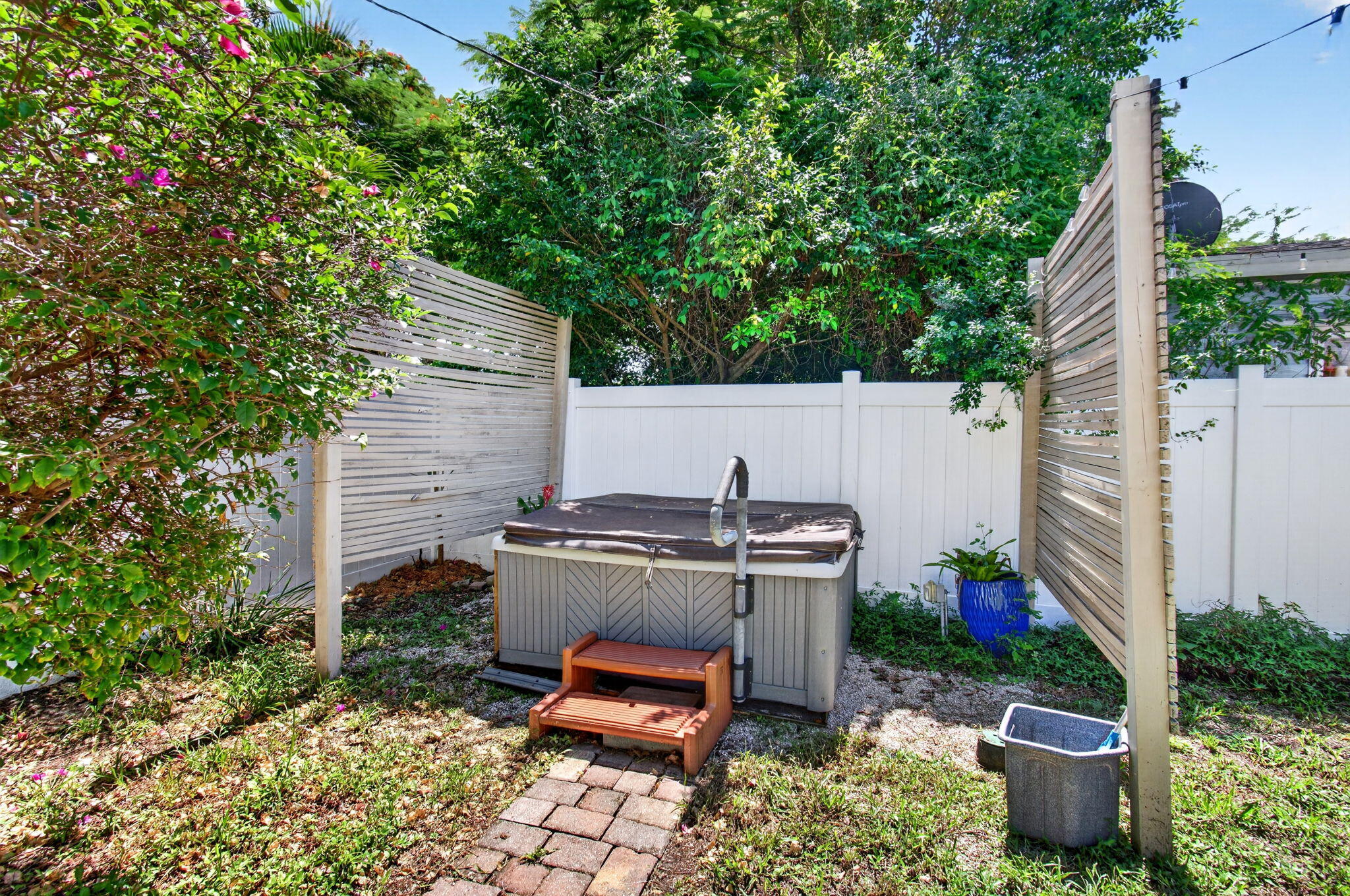 main property photo 56