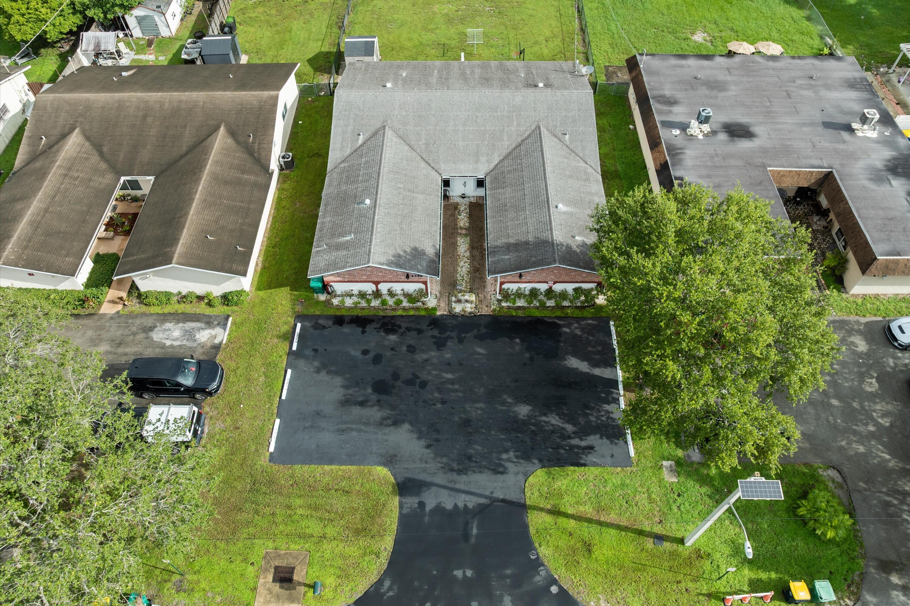 main property photo 50