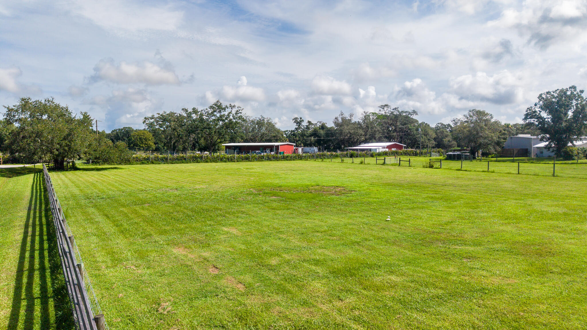 main property photo 80