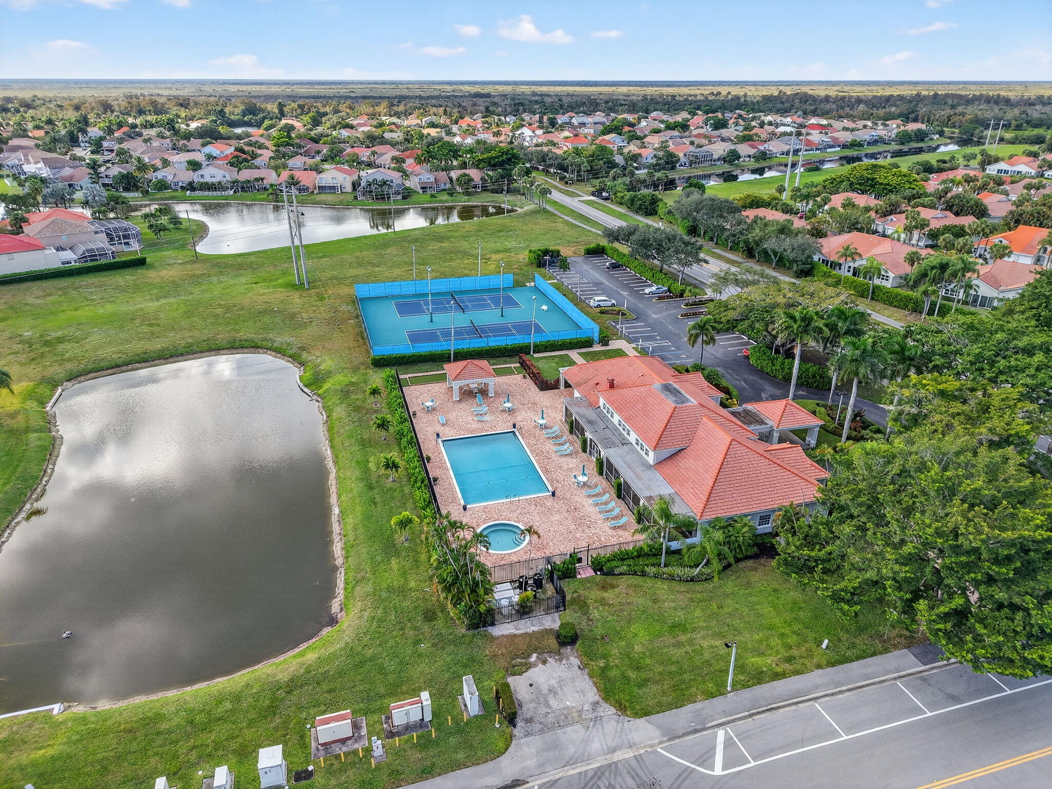 main property photo 49