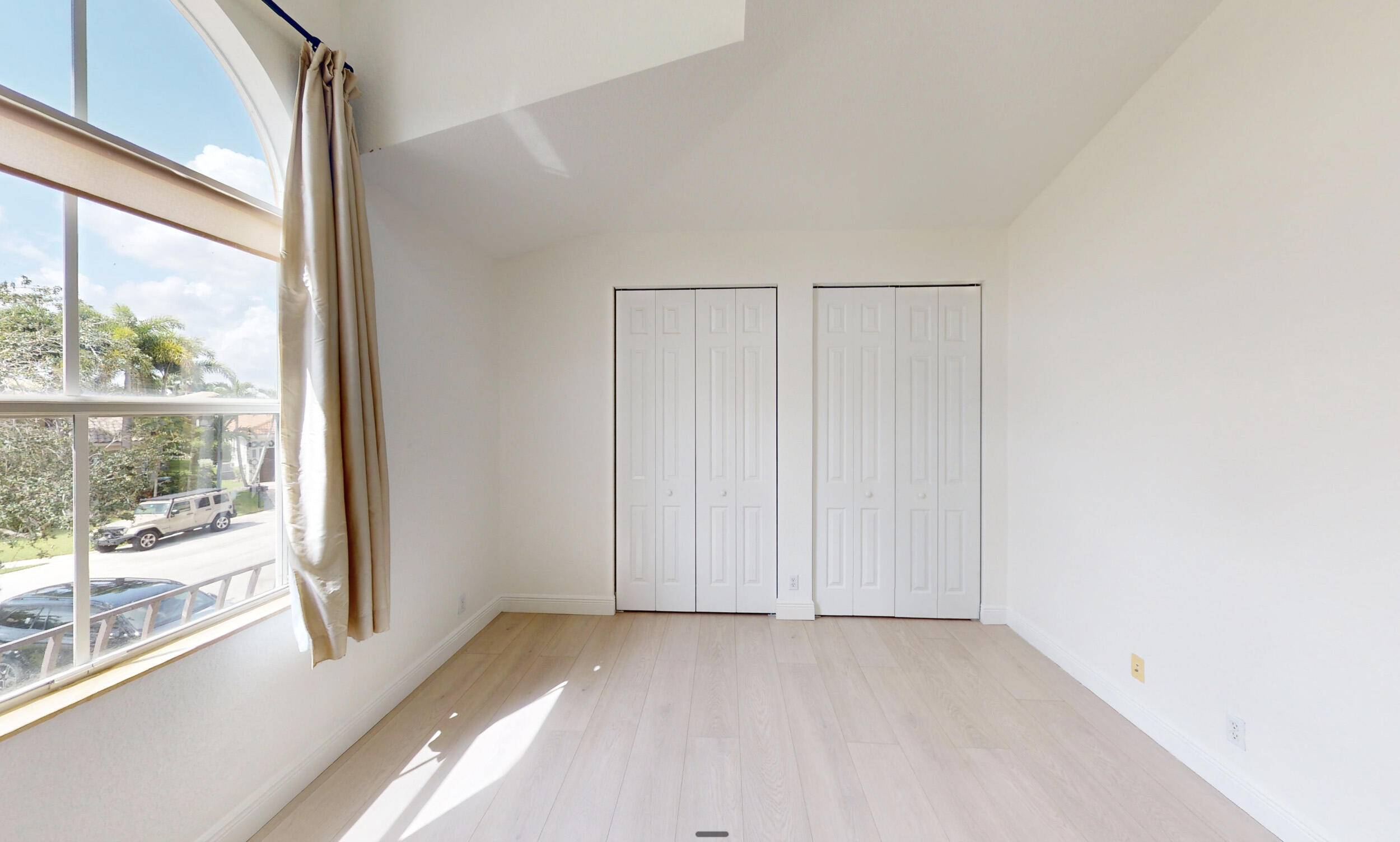main property photo 61