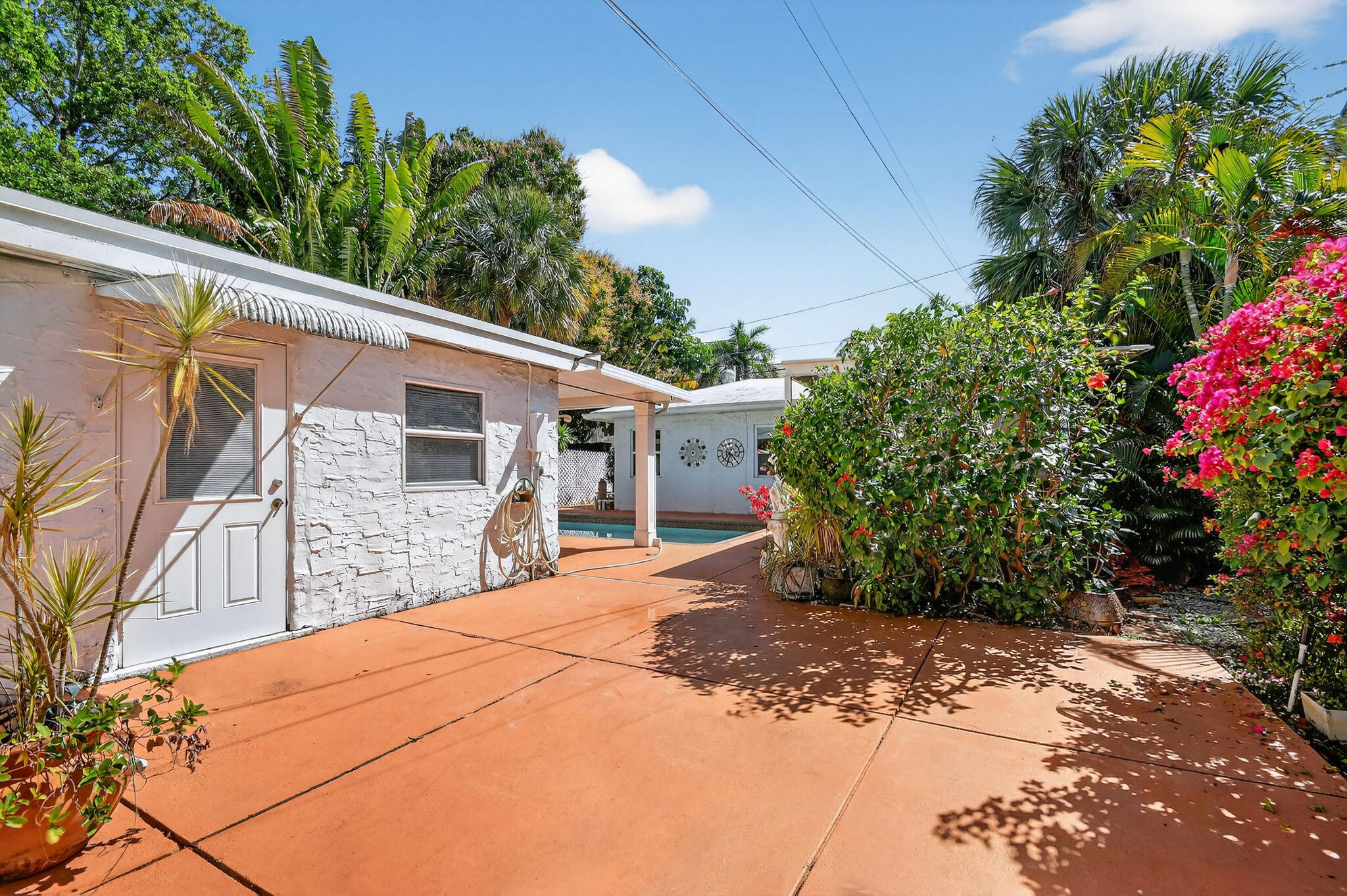 main property photo 56