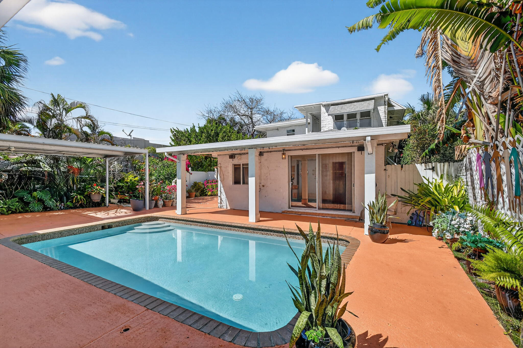 main property photo 61