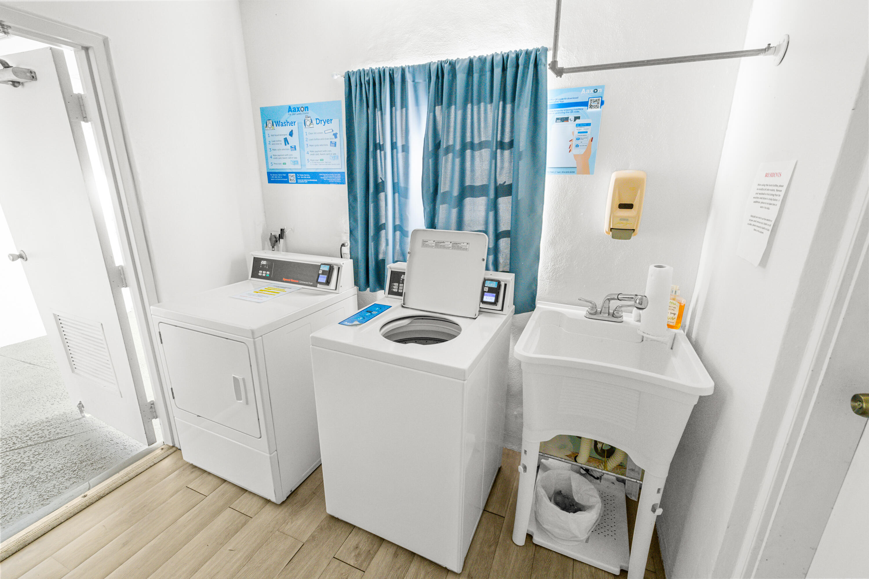 main property photo 25