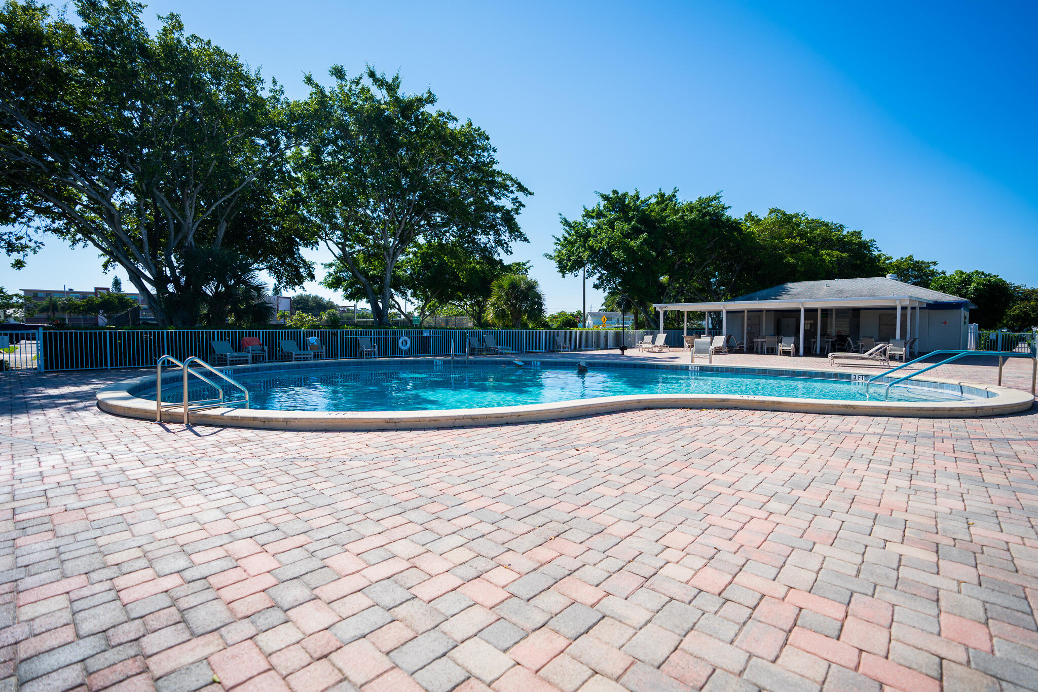 main property photo 57