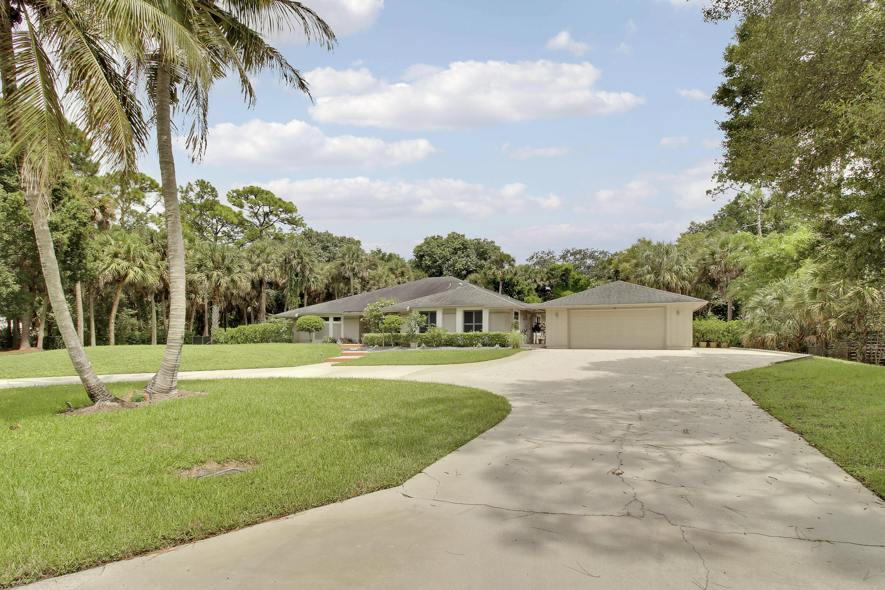 main property photo 53