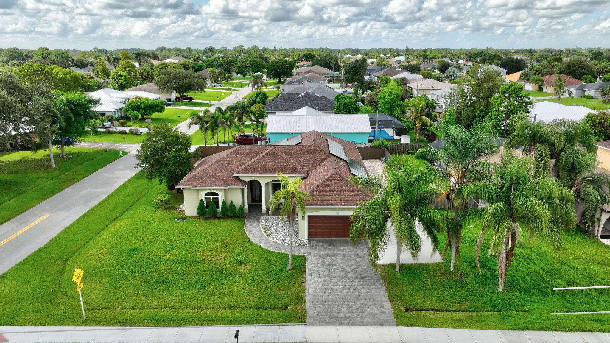 main property photo 47