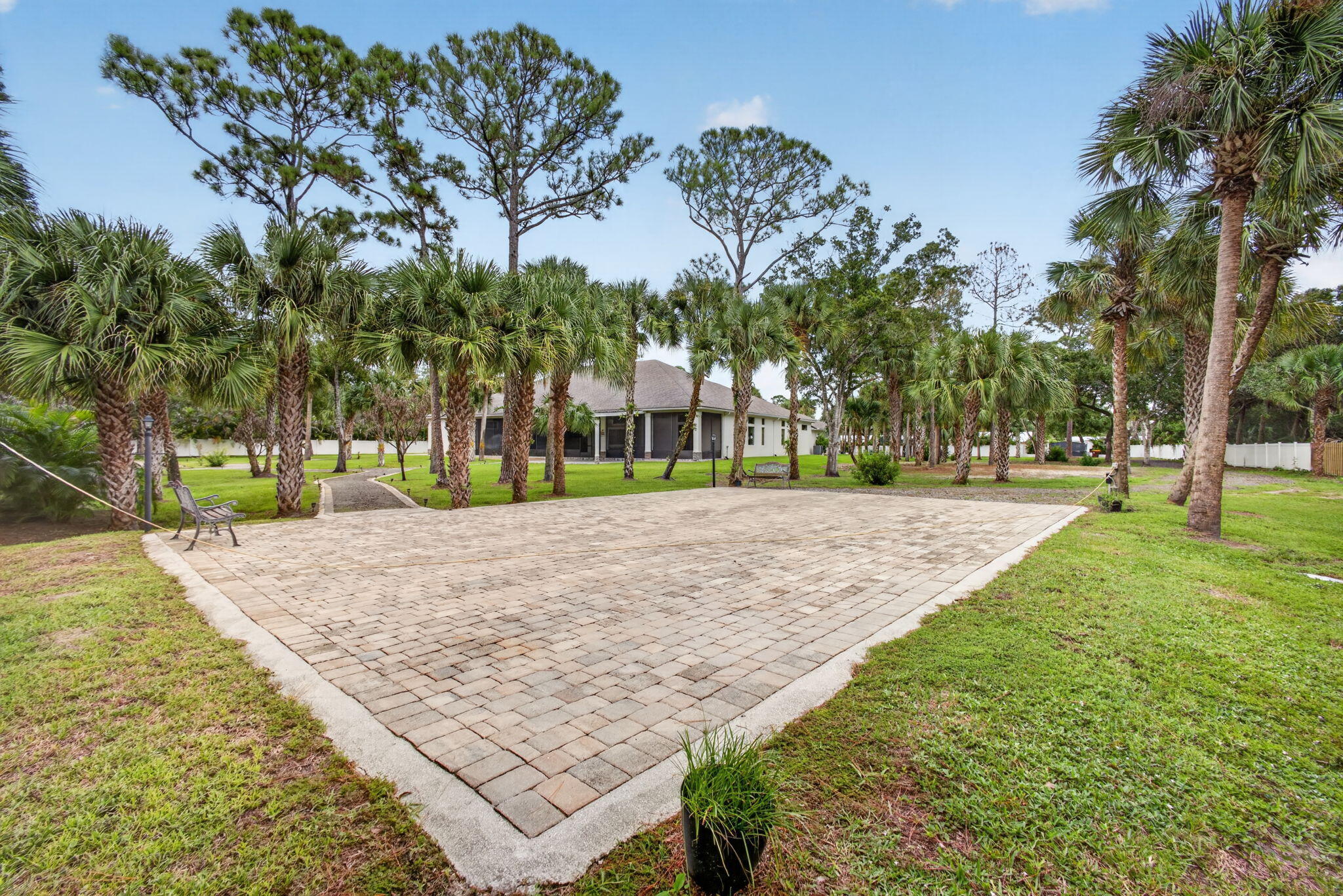 main property photo 60