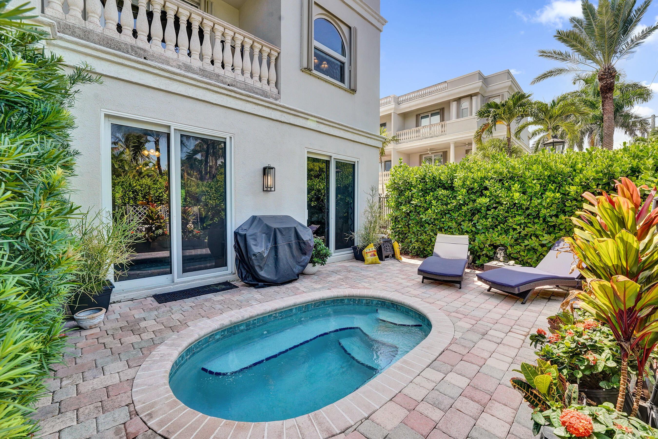 main property photo 54