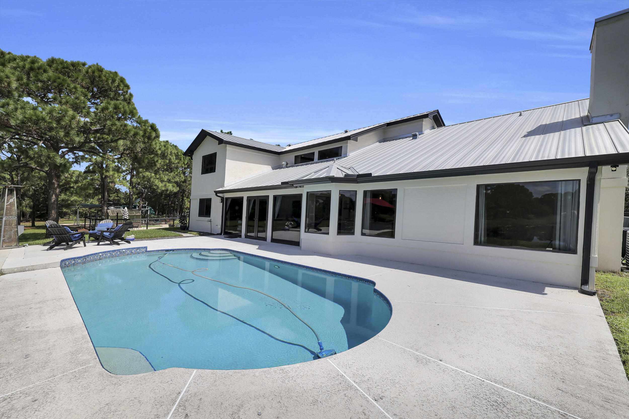 main property photo 66