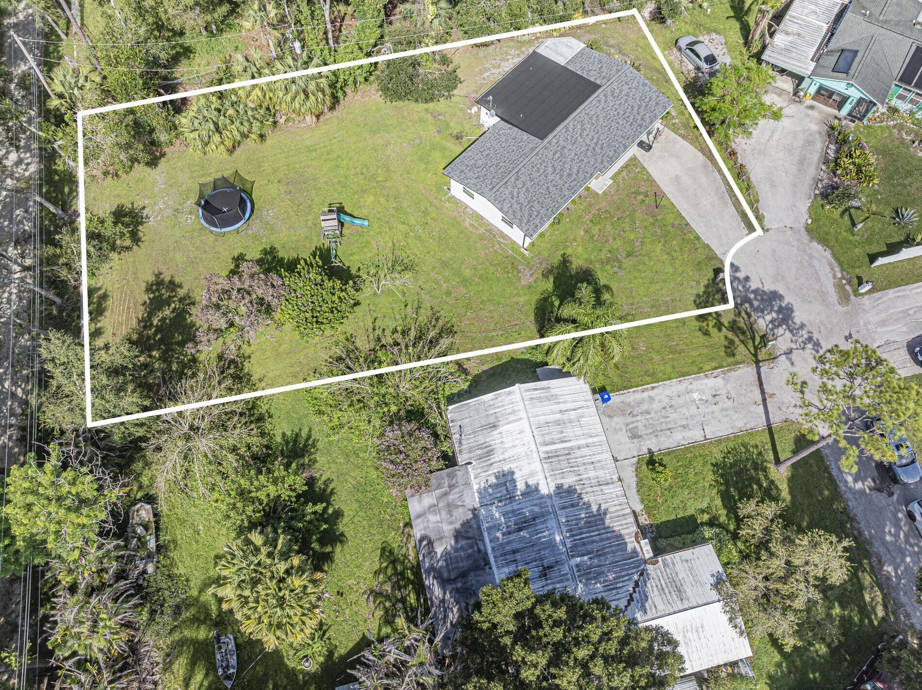 main property photo 0
