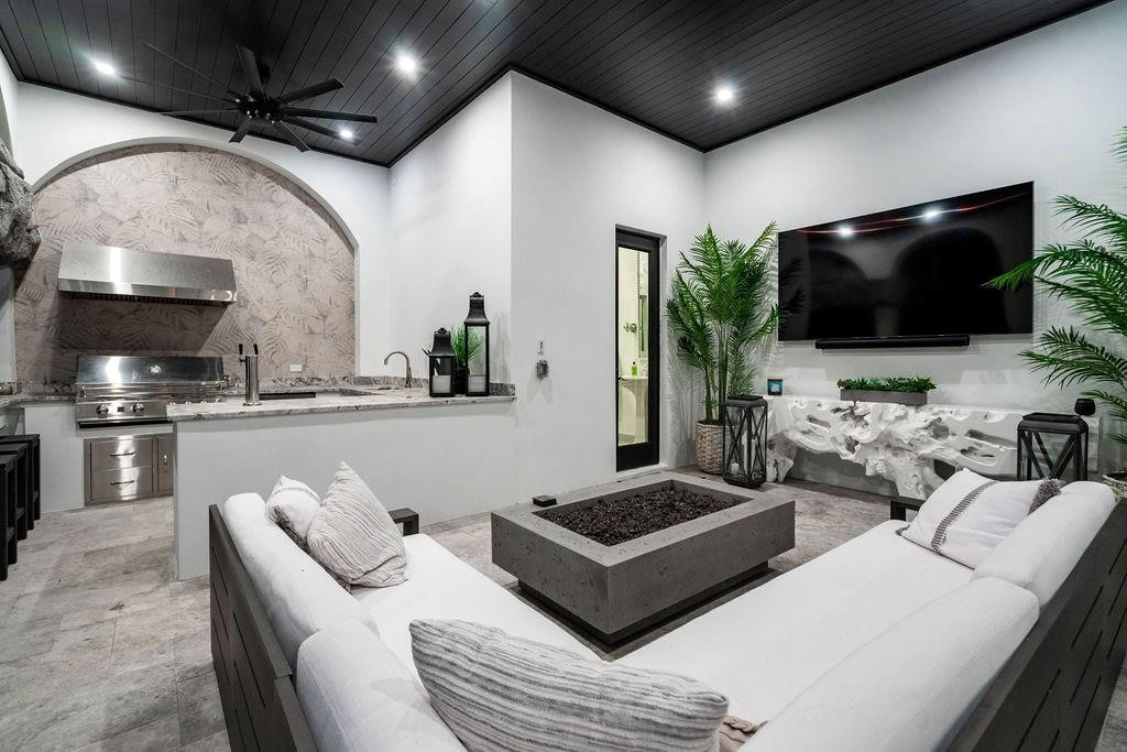 main property photo 69