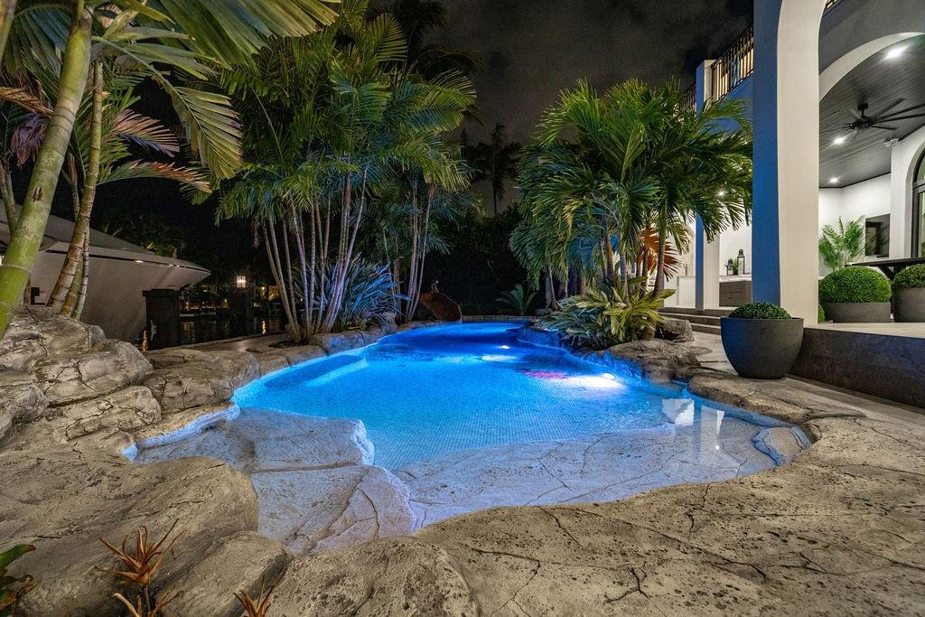 main property photo 76