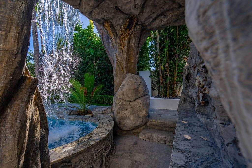 main property photo 78