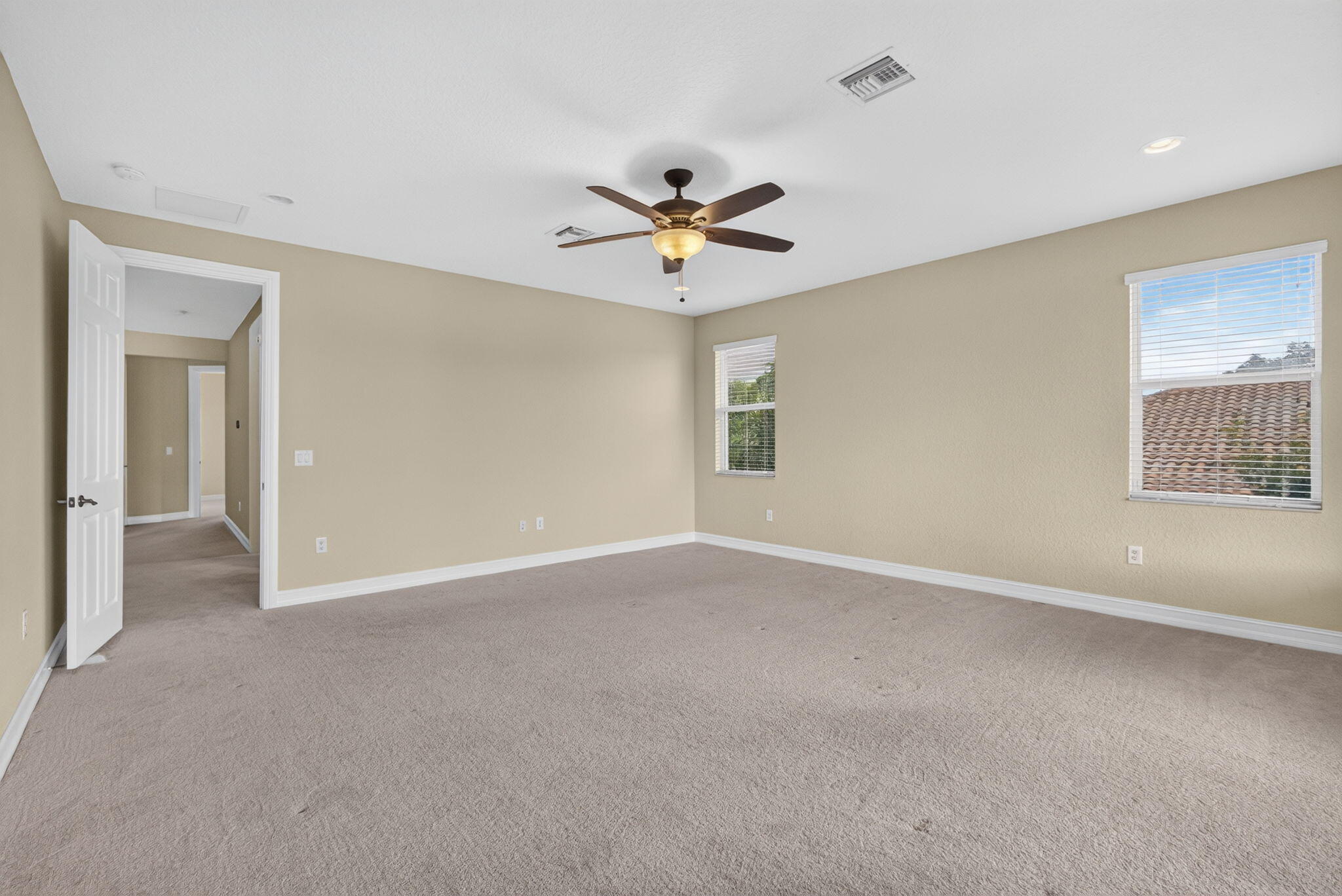 main property photo 75