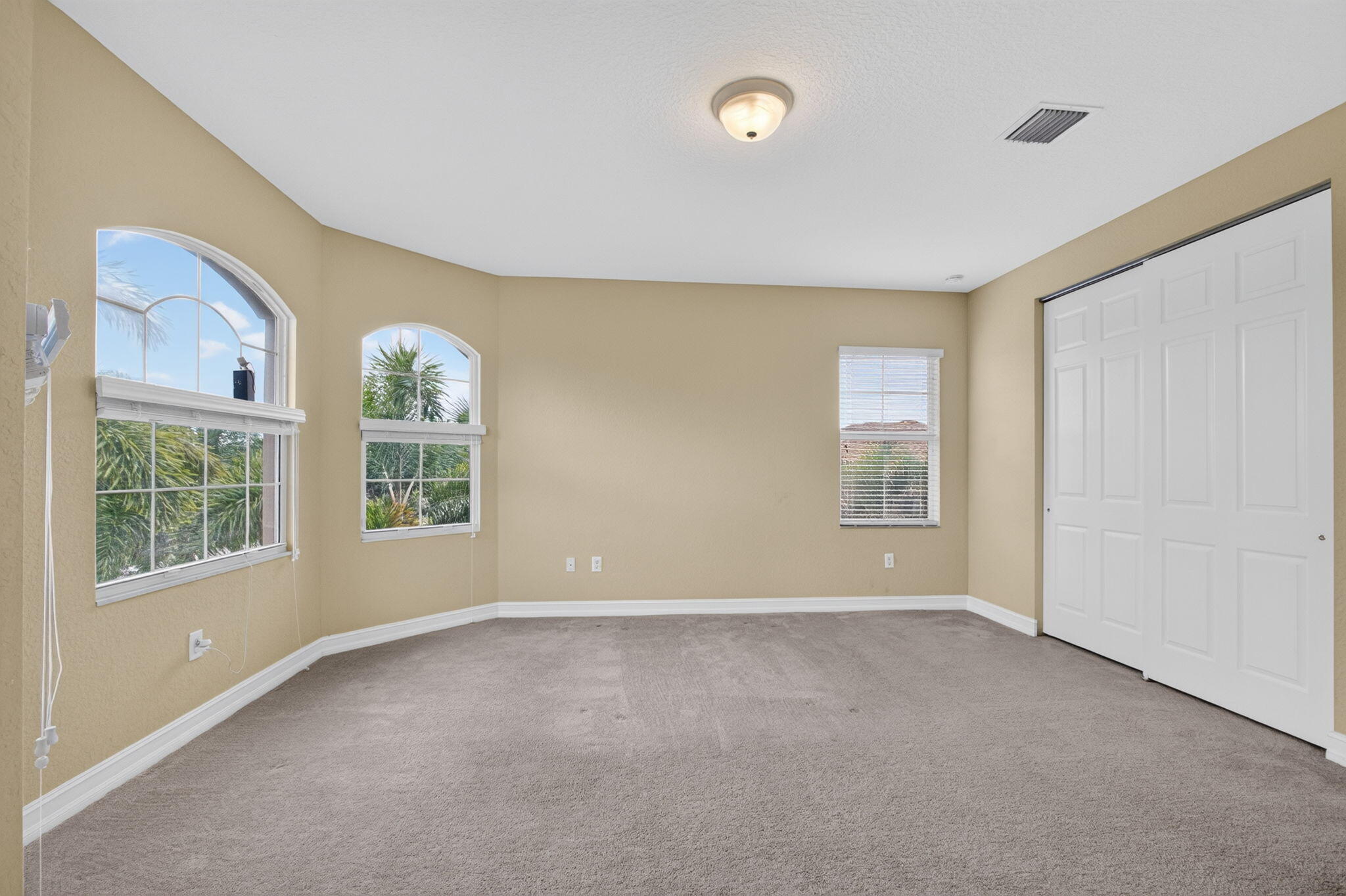 main property photo 82