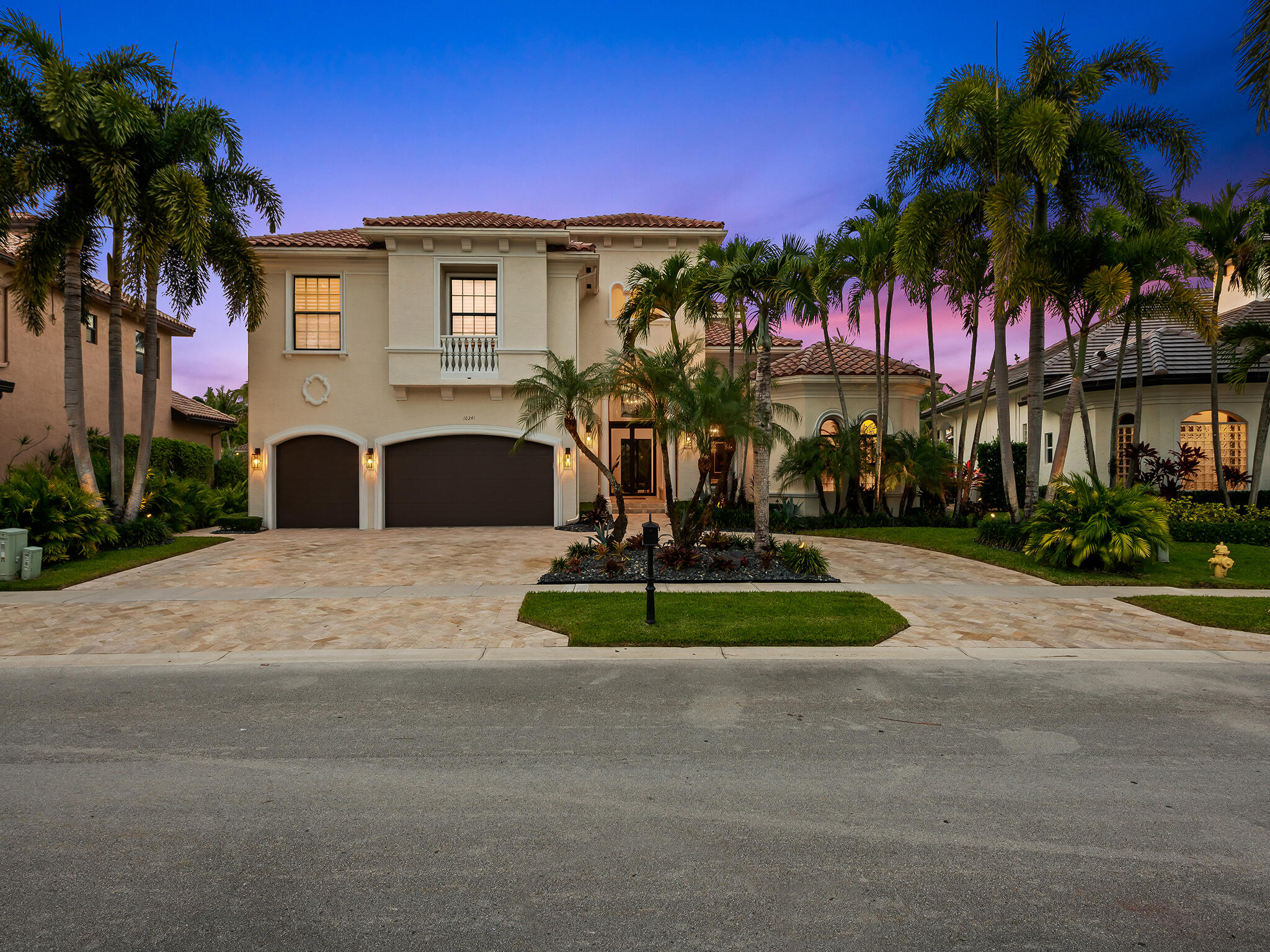 main property photo 0