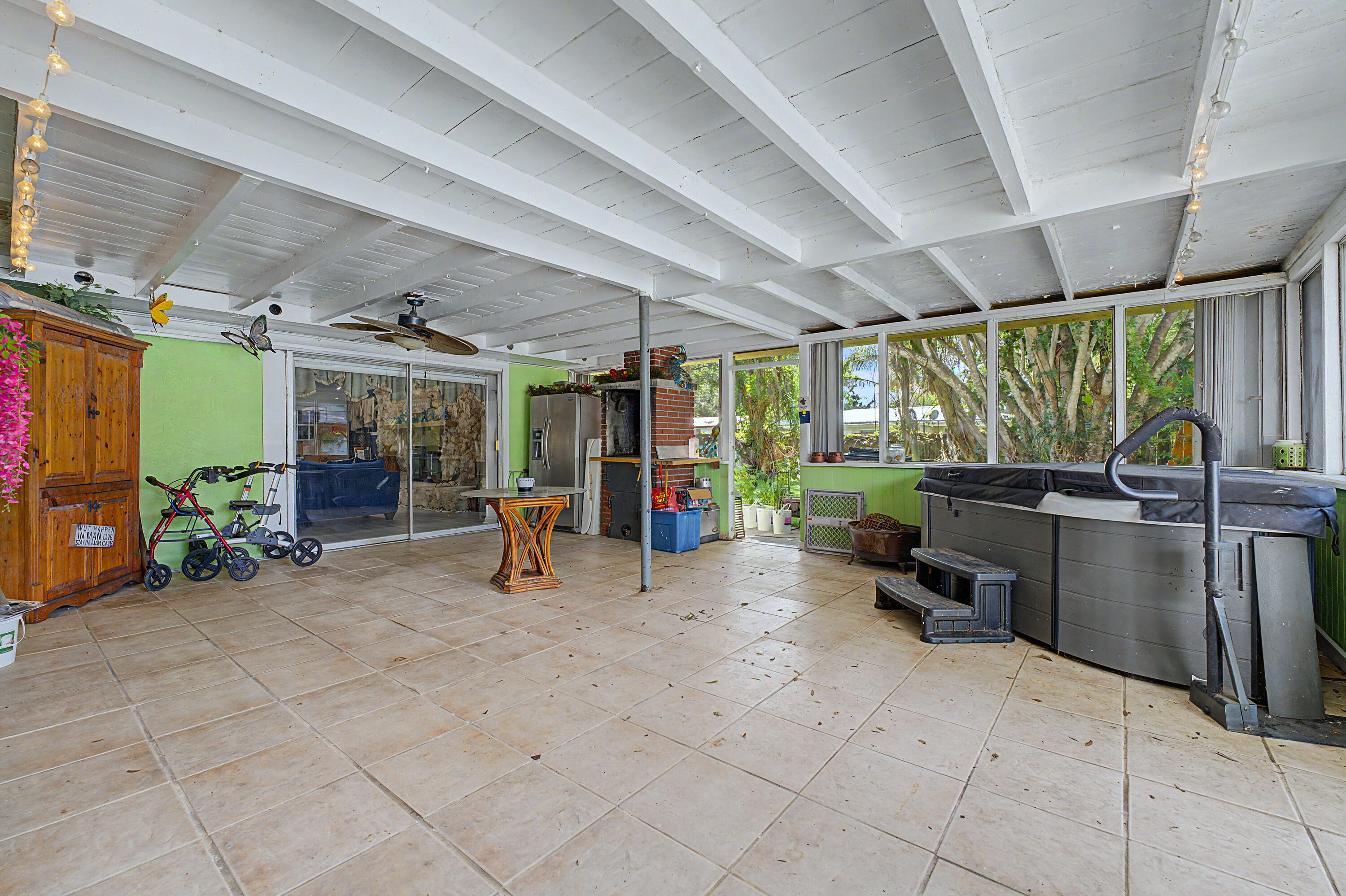 main property photo 81
