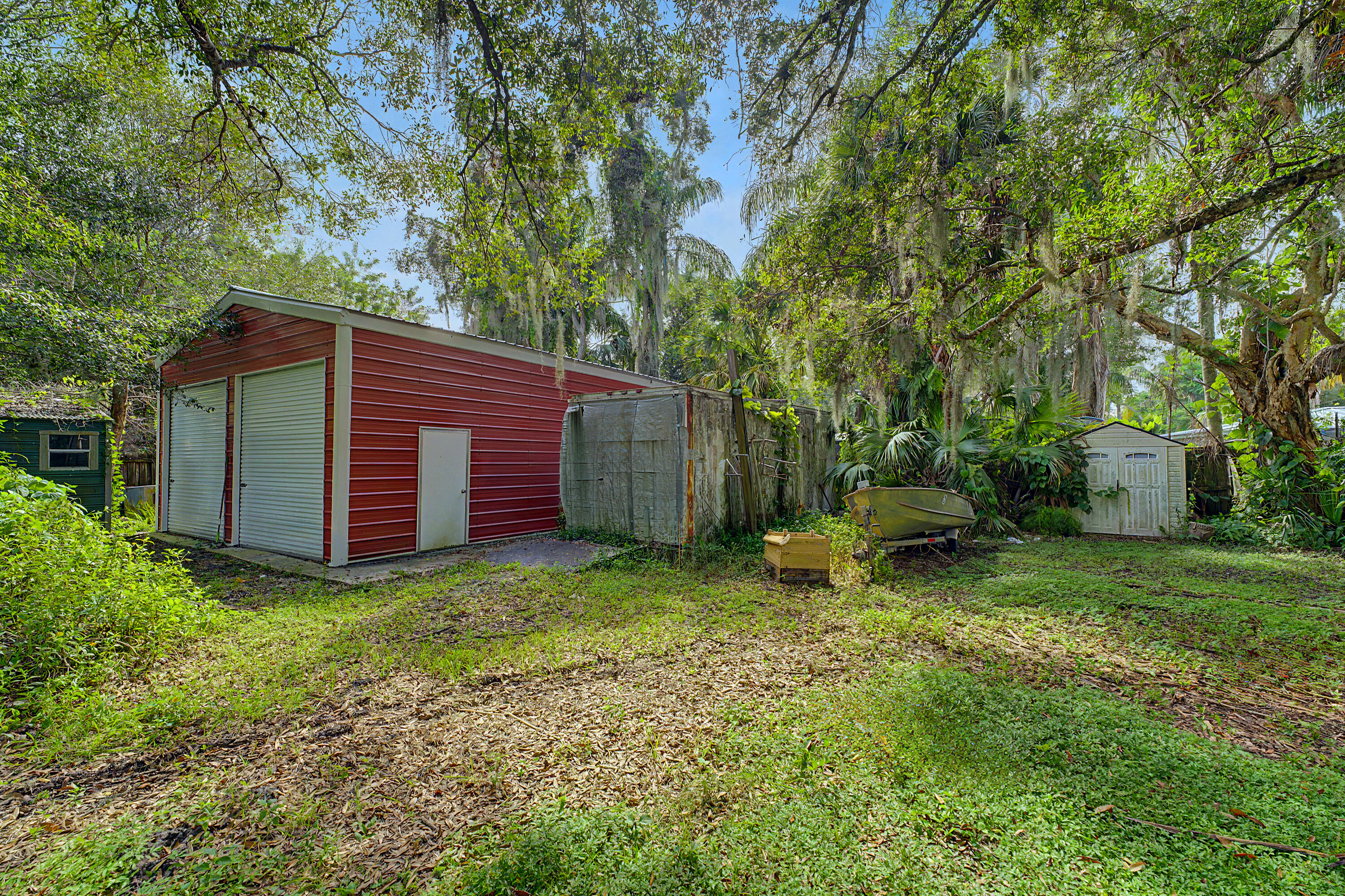 main property photo 90
