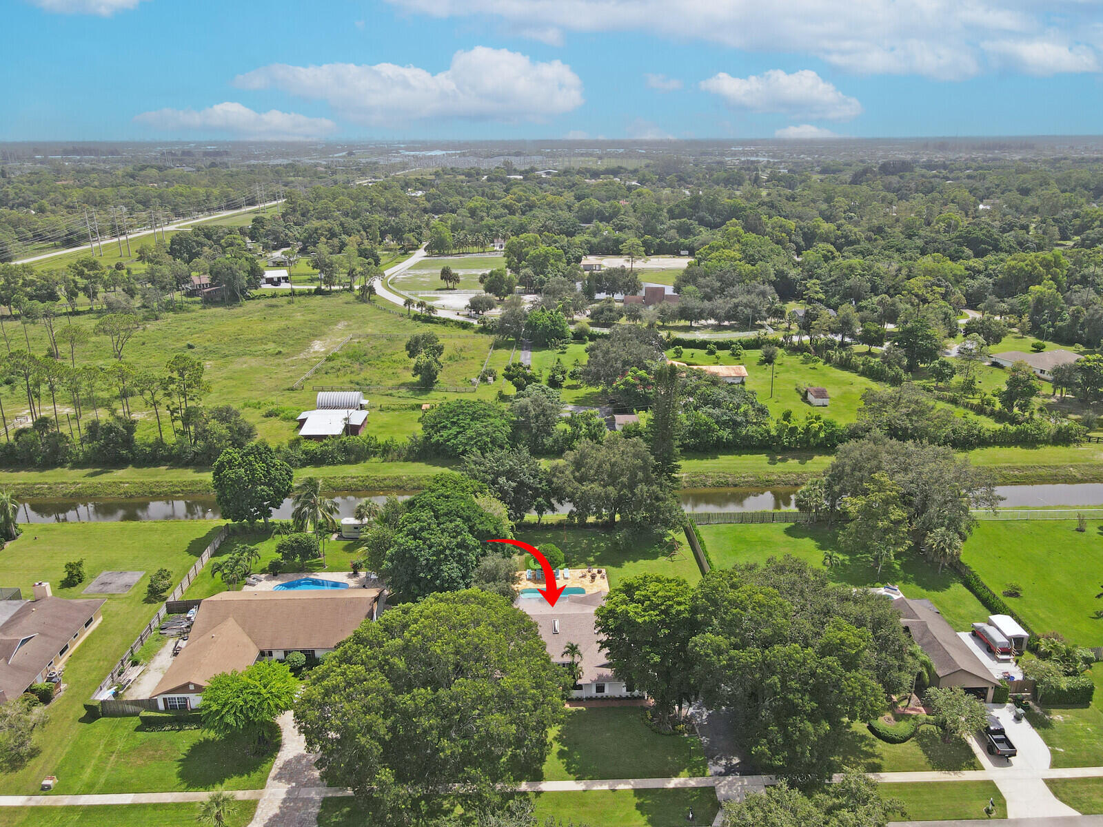 main property photo 74