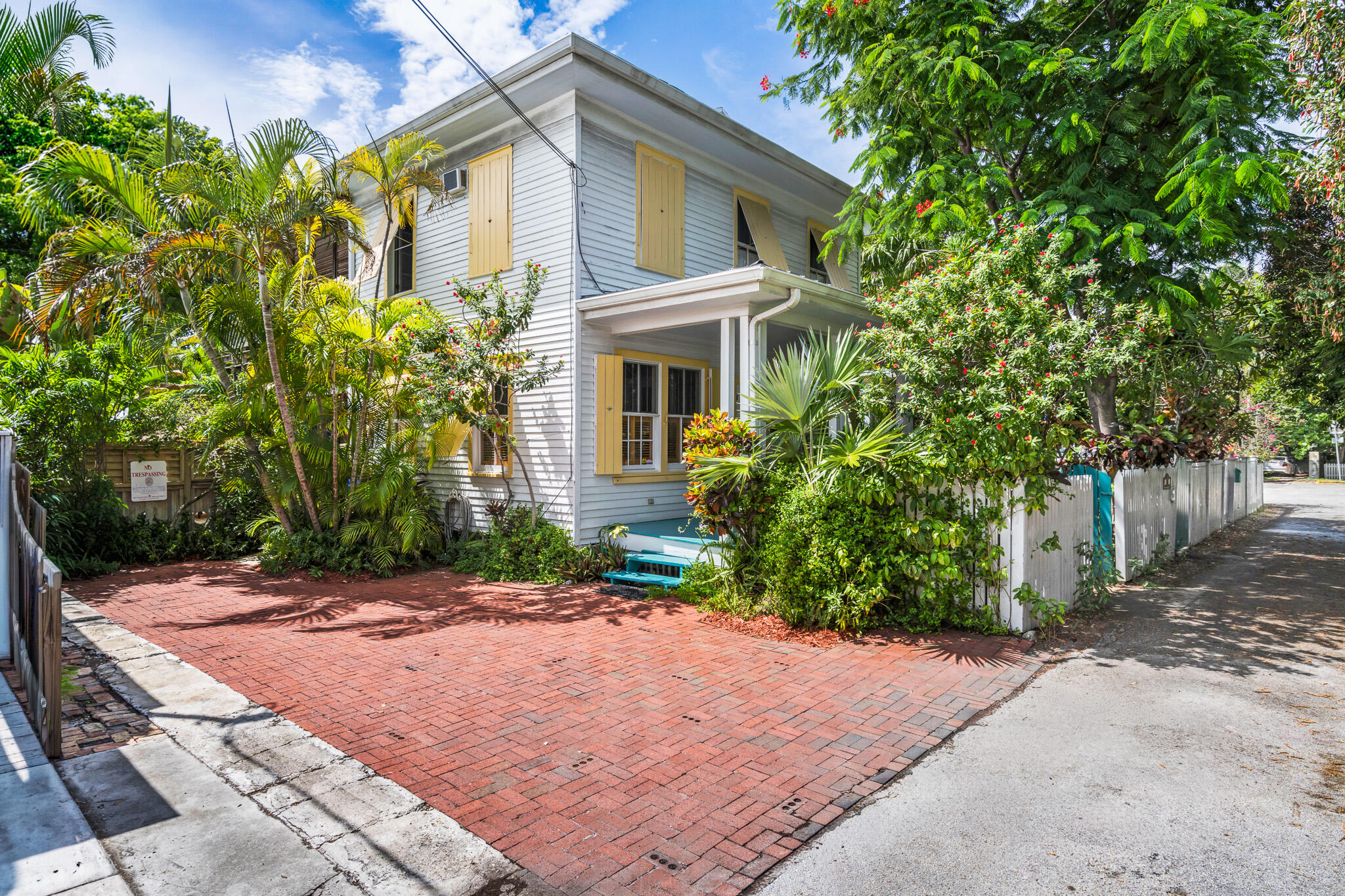 main property photo 47