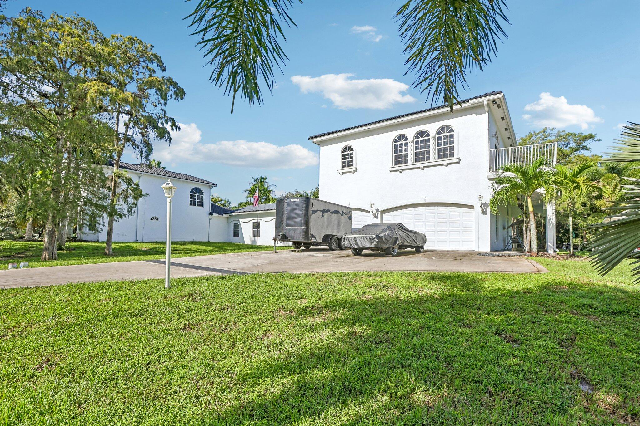 main property photo 49