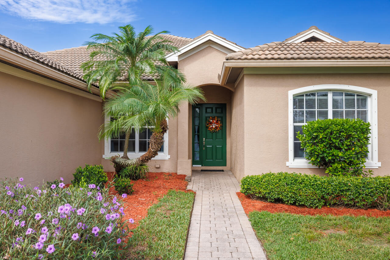 main property photo 0