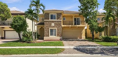 image of property with 4 Bed | 3 Bath | 2,476 Sqft