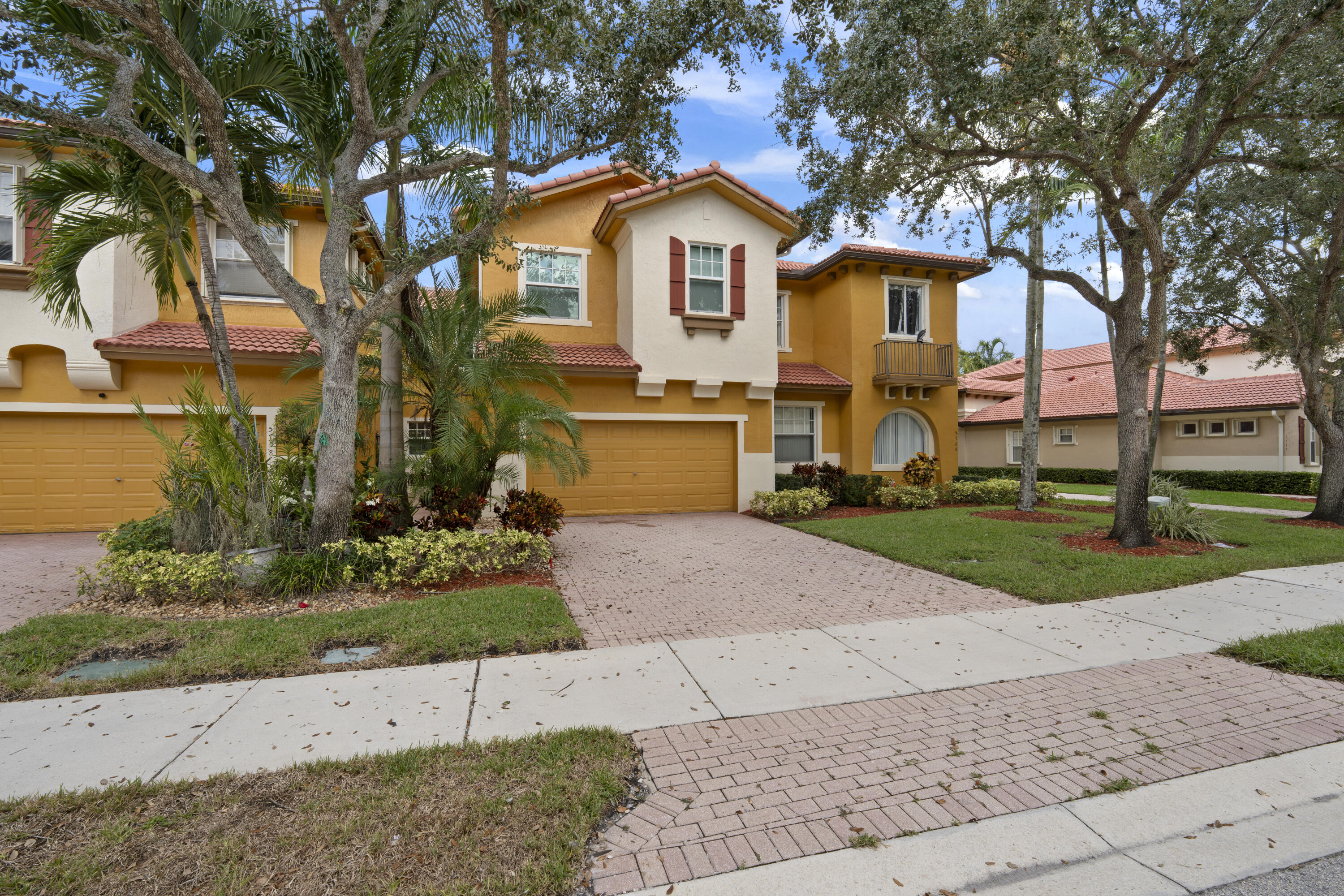 main property photo 43