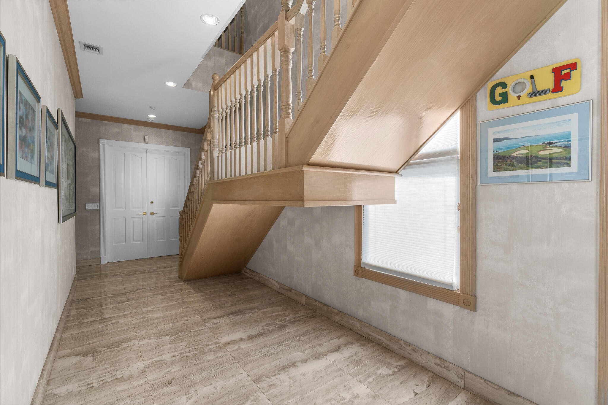 main property photo 78